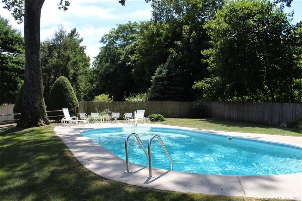 21 Chasmars Pond Road