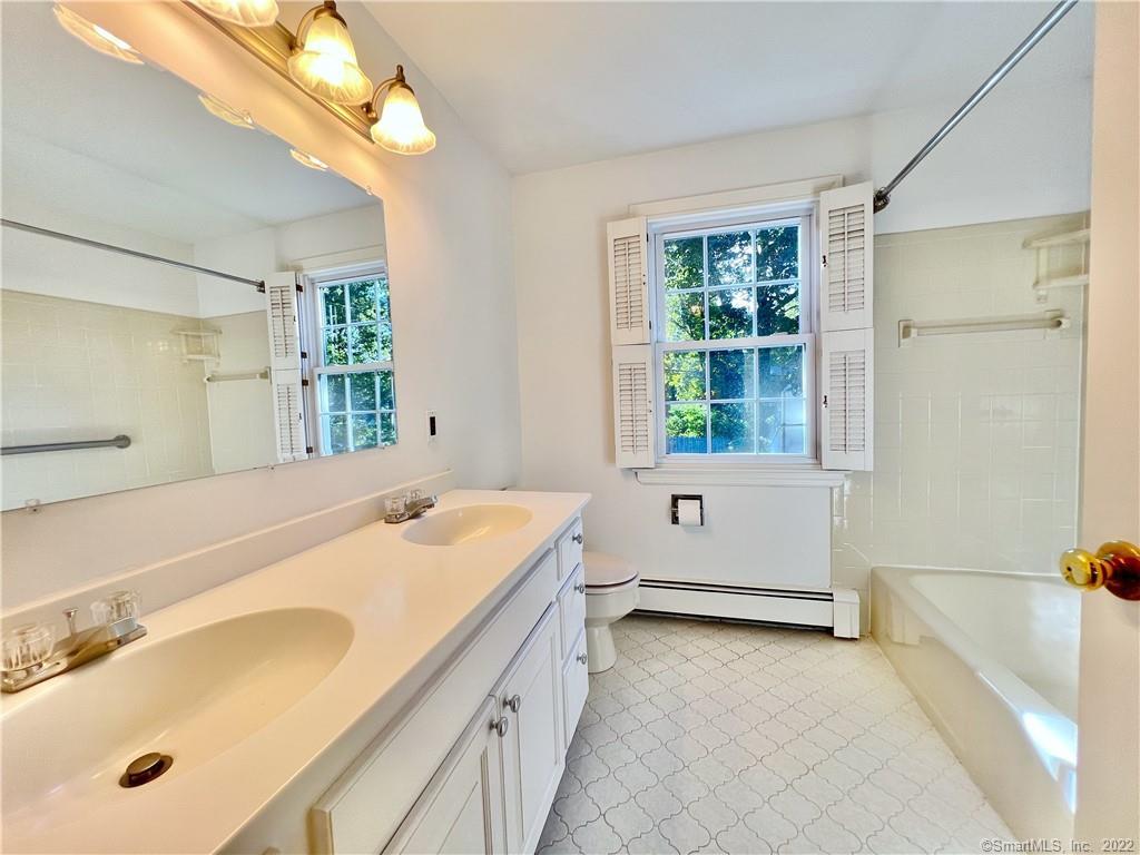 21 Chasmars Pond Road