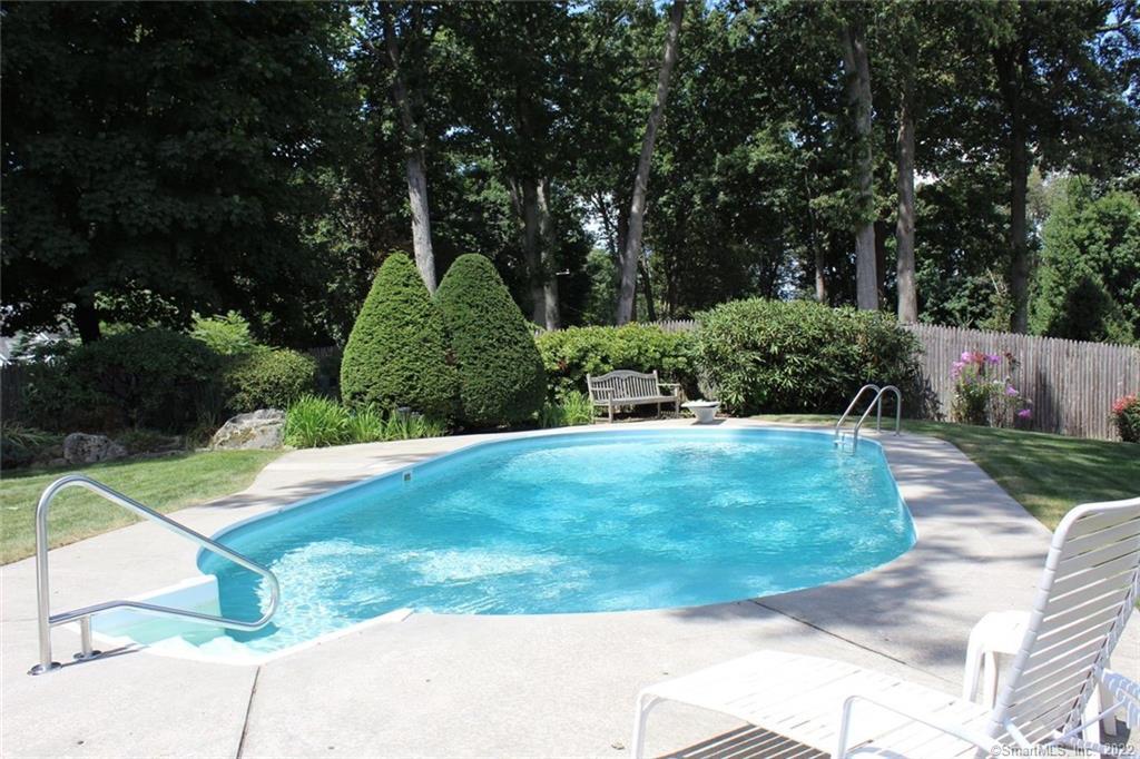 21 Chasmars Pond Road