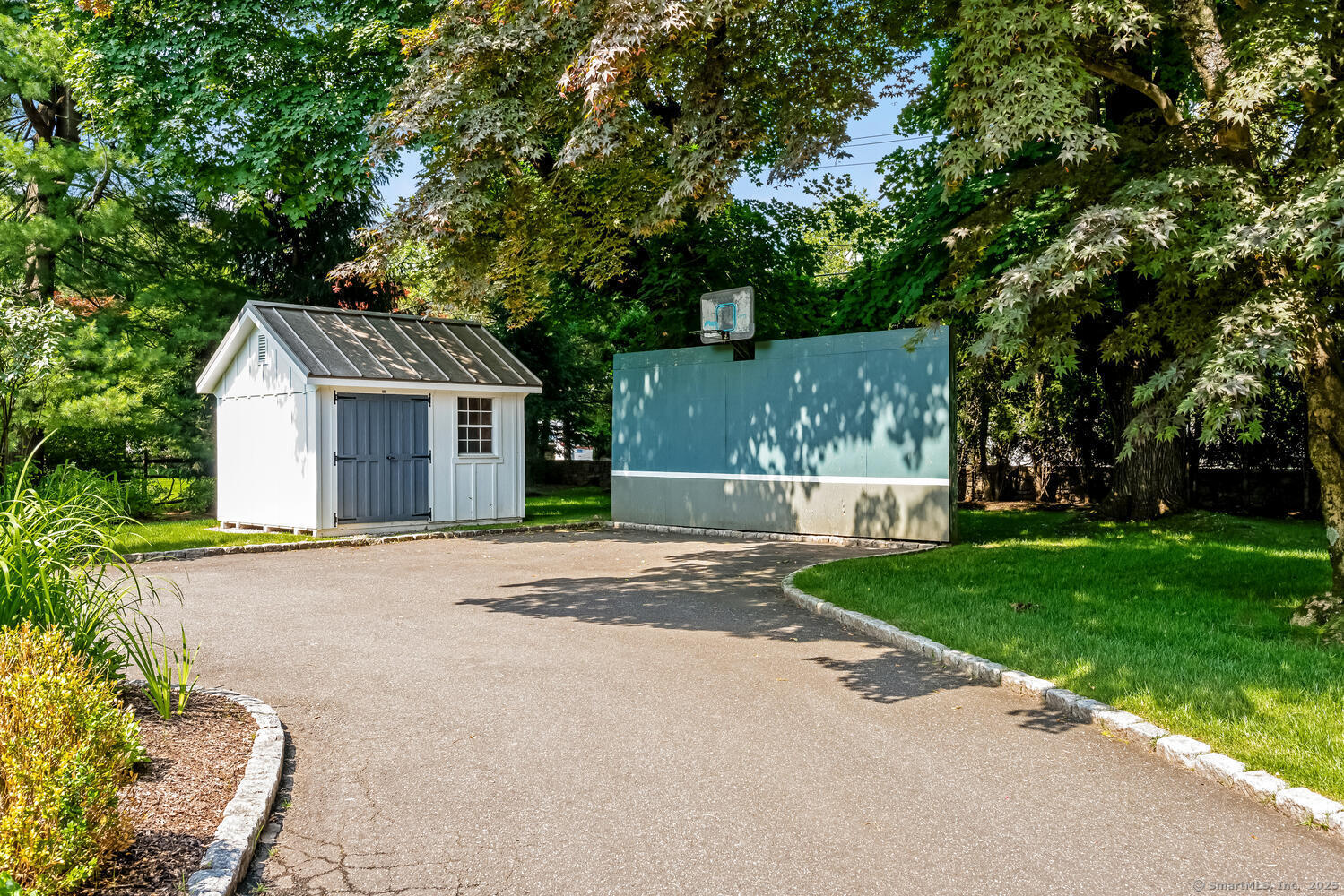 1 Fox Hill Lane