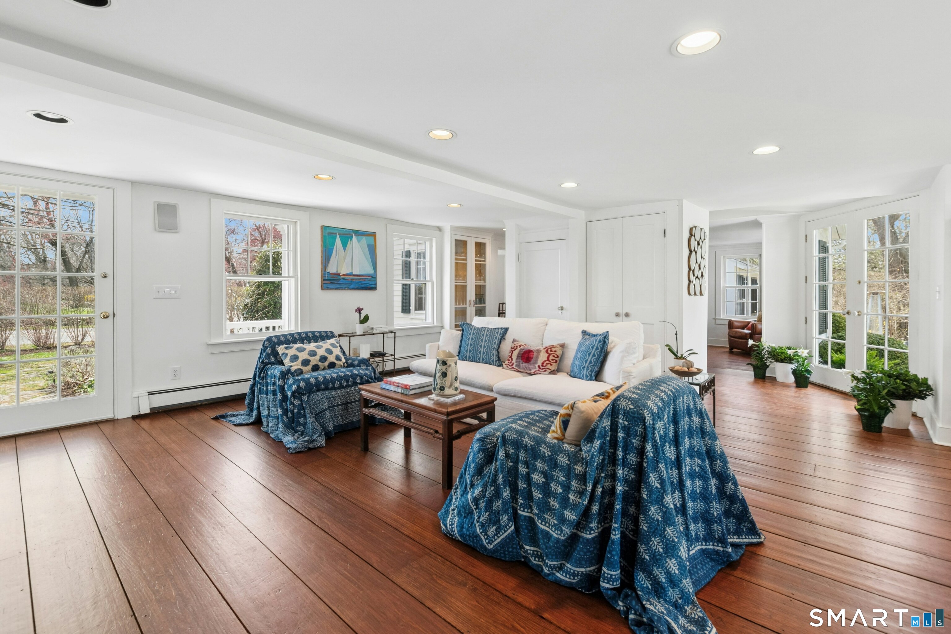 561 Middlesex Road