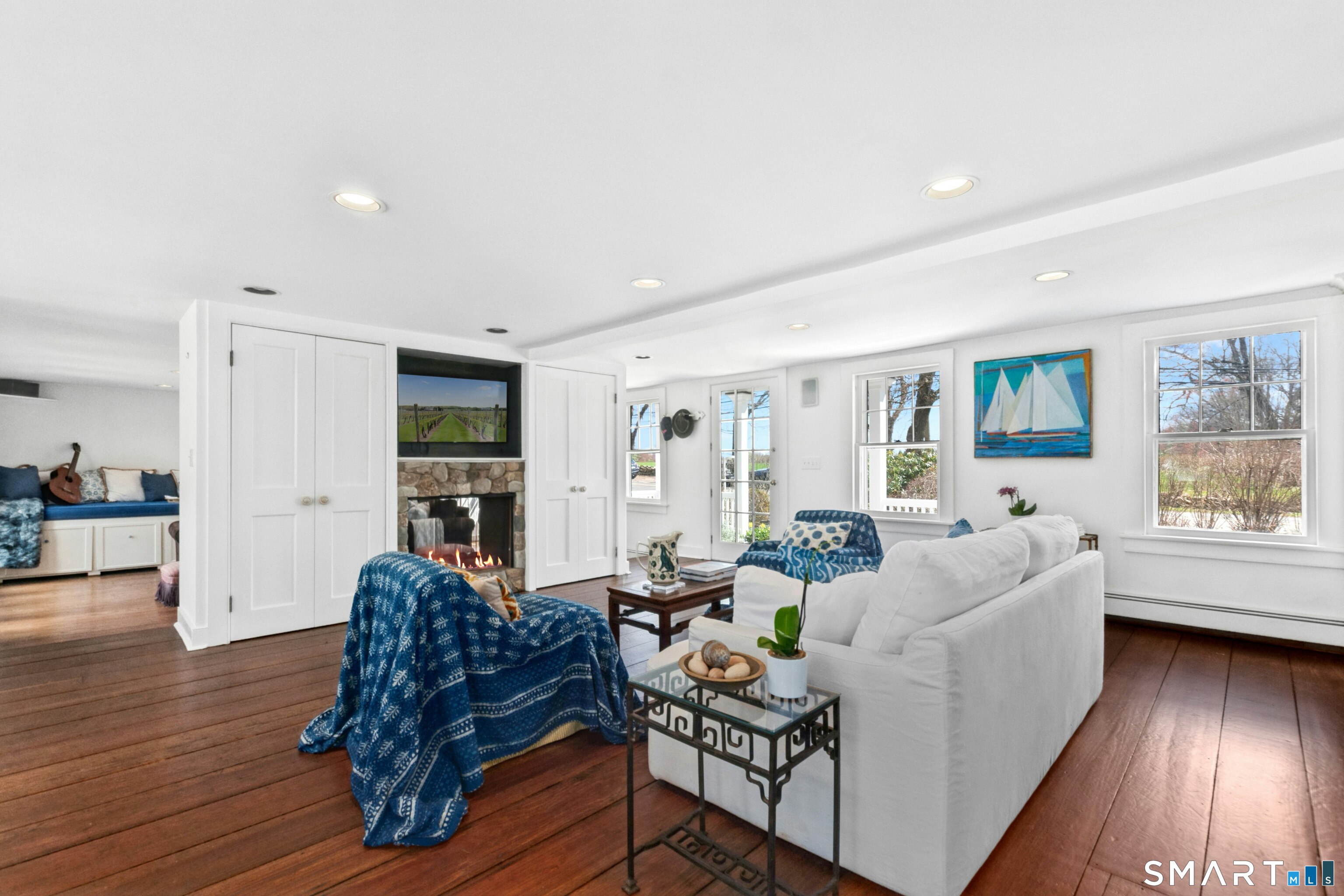 561 Middlesex Road