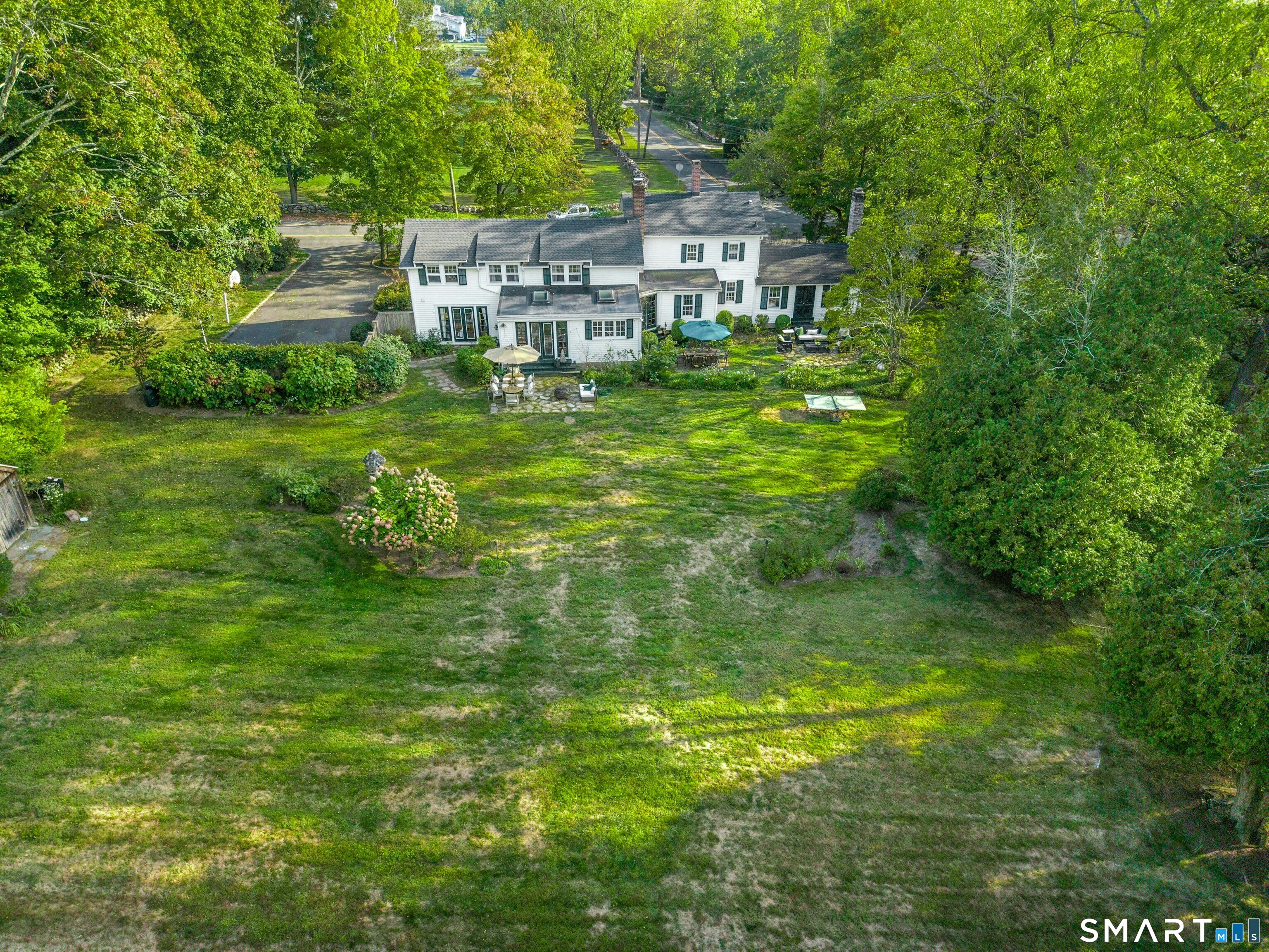 561 Middlesex Road