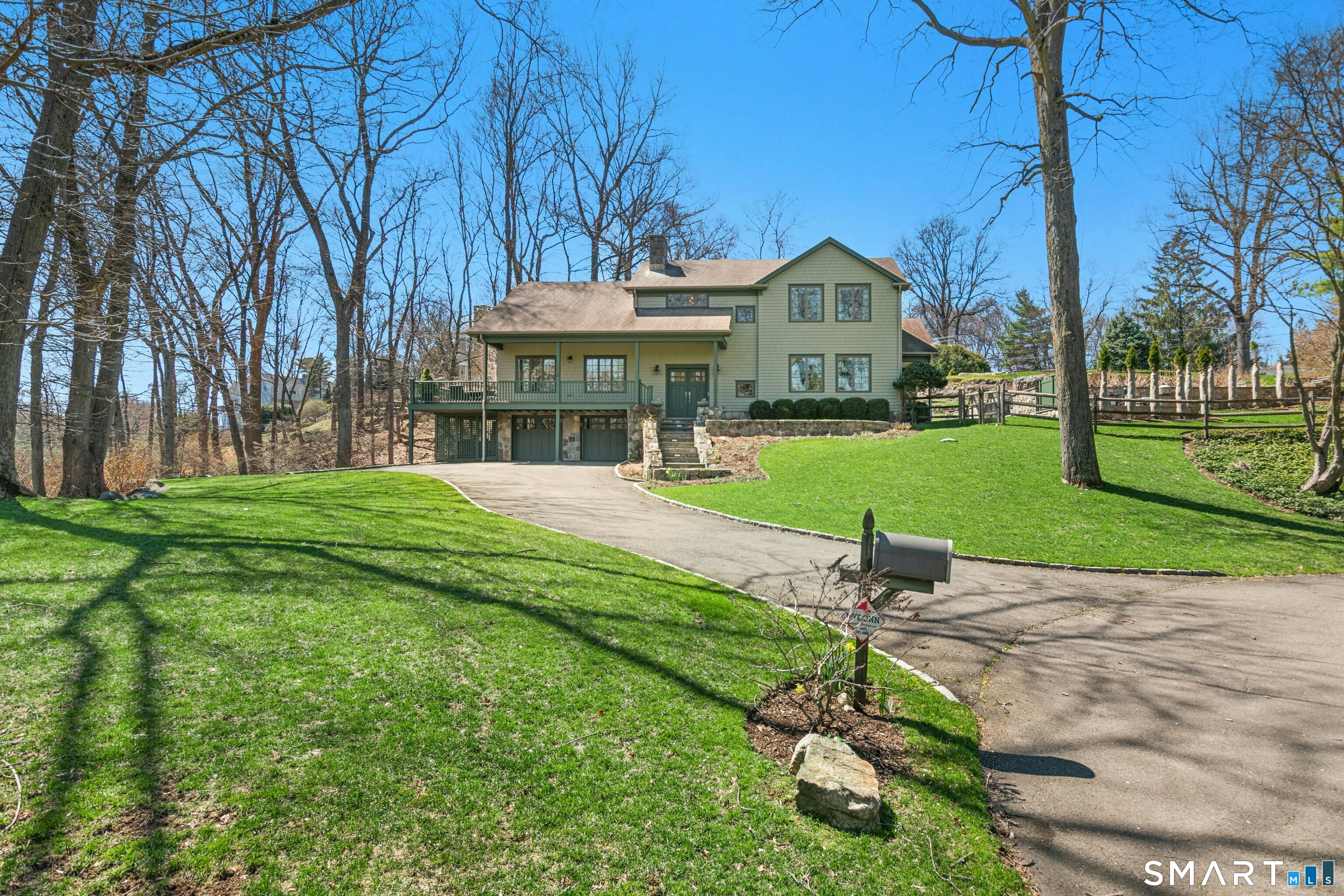 9 Dancing Bear Road