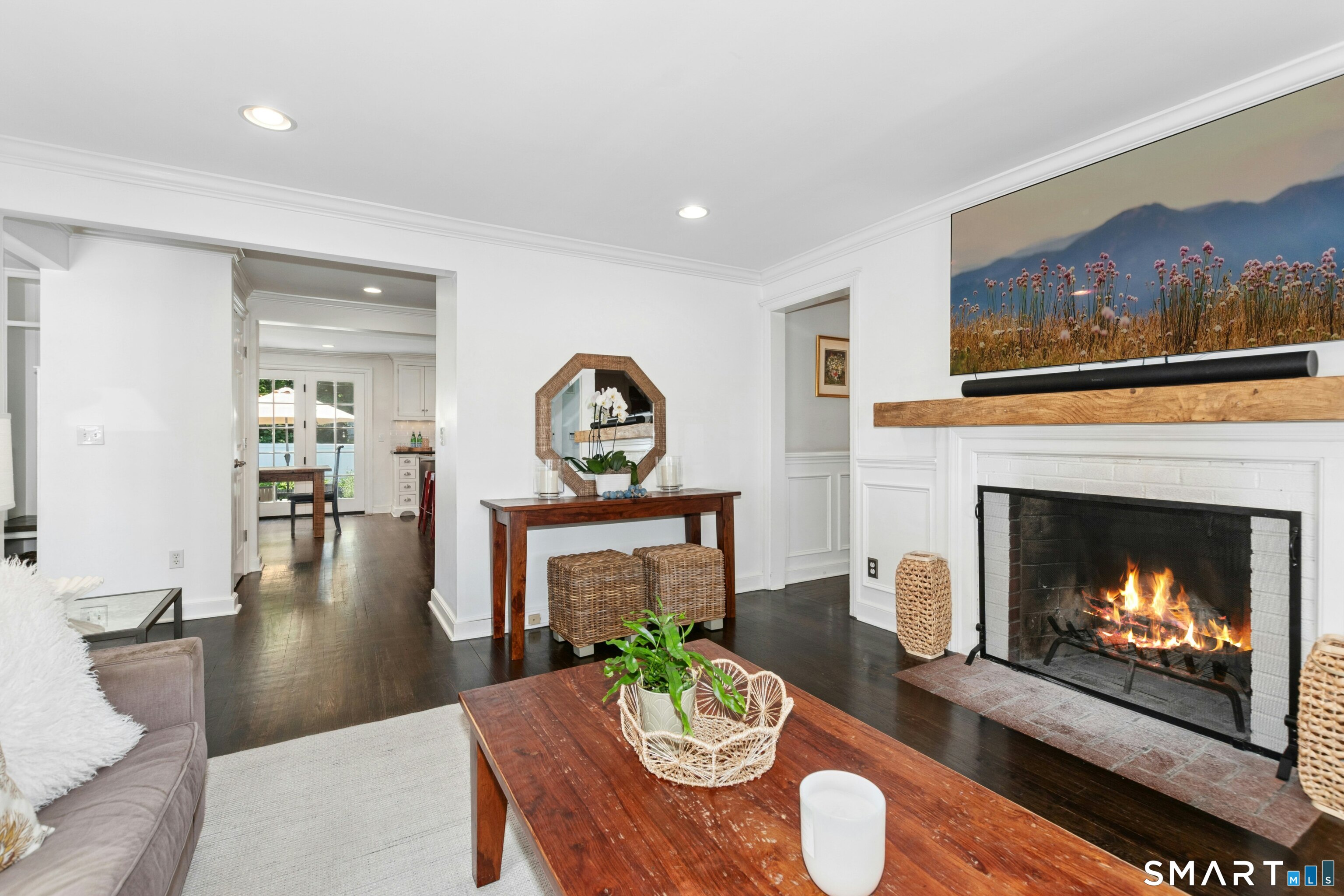 8 Glenwood Drive