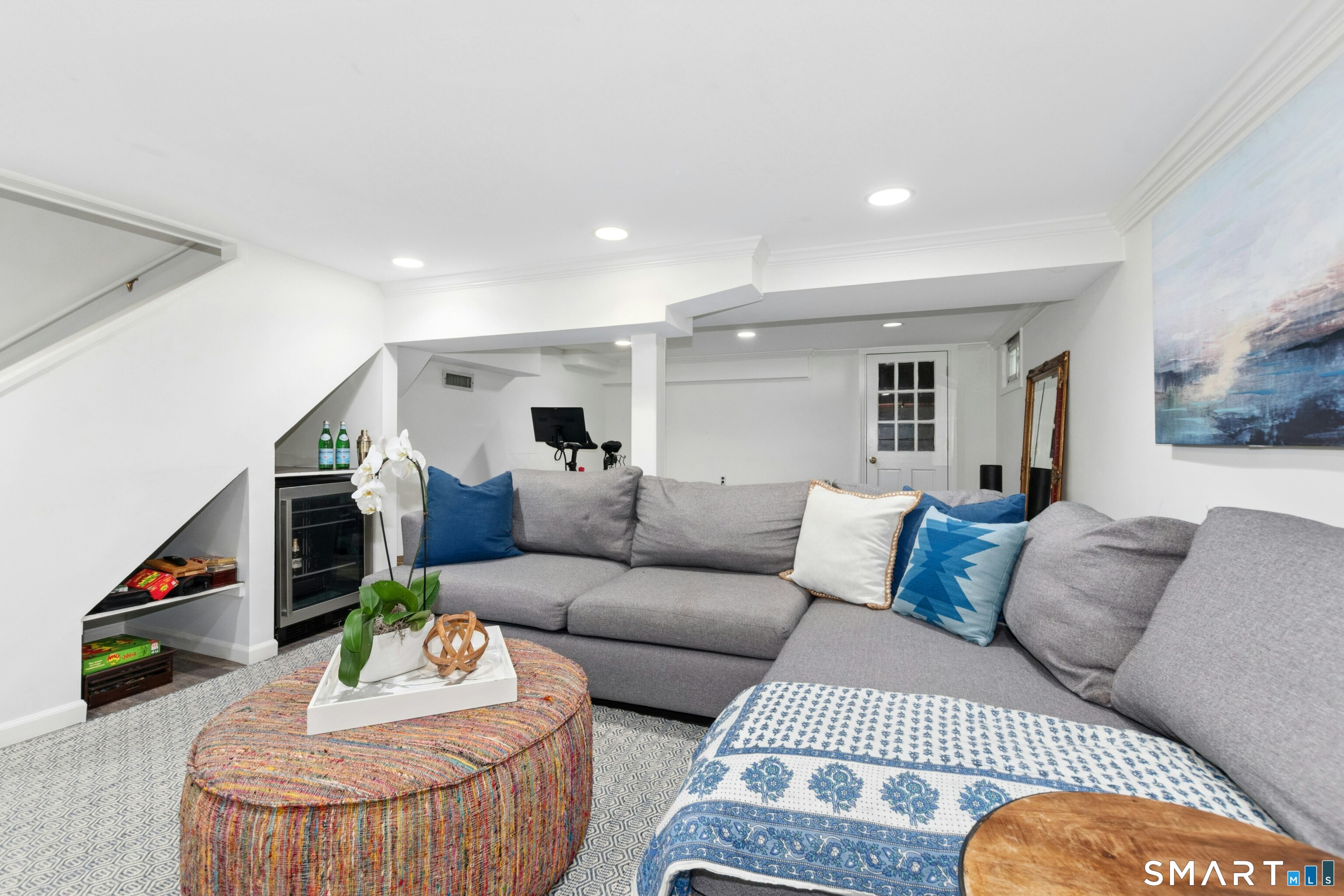 8 Glenwood Drive