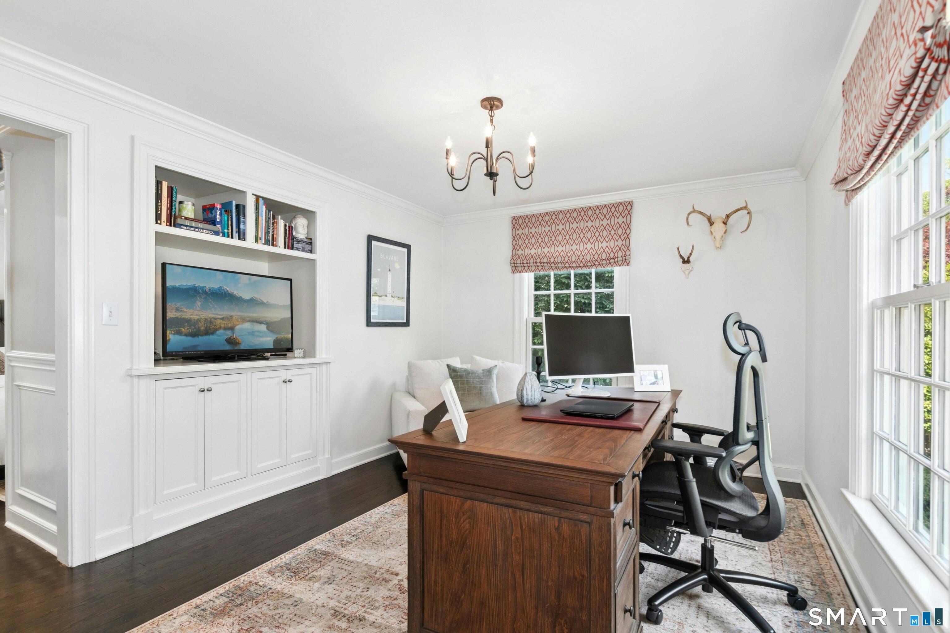 8 Glenwood Drive