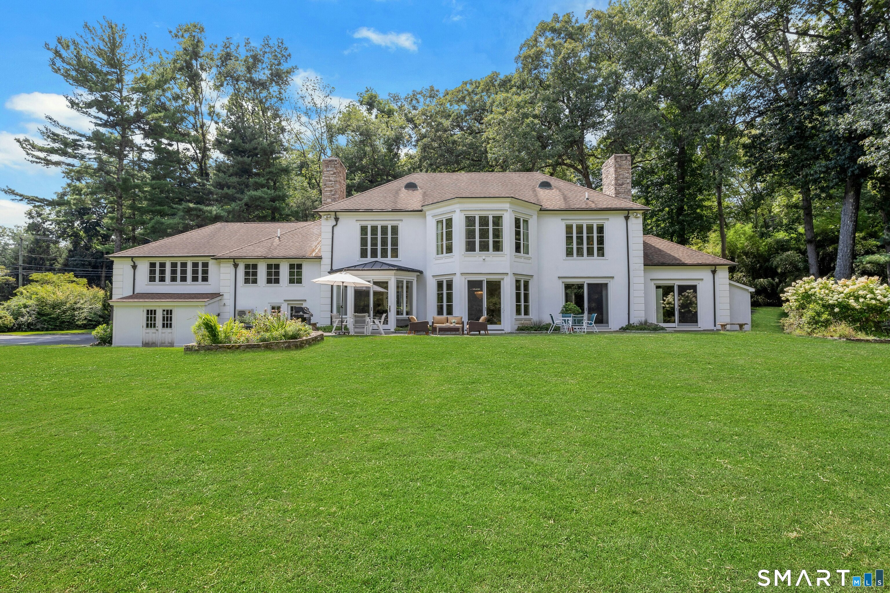 700 Hollow Tree Ridge Road