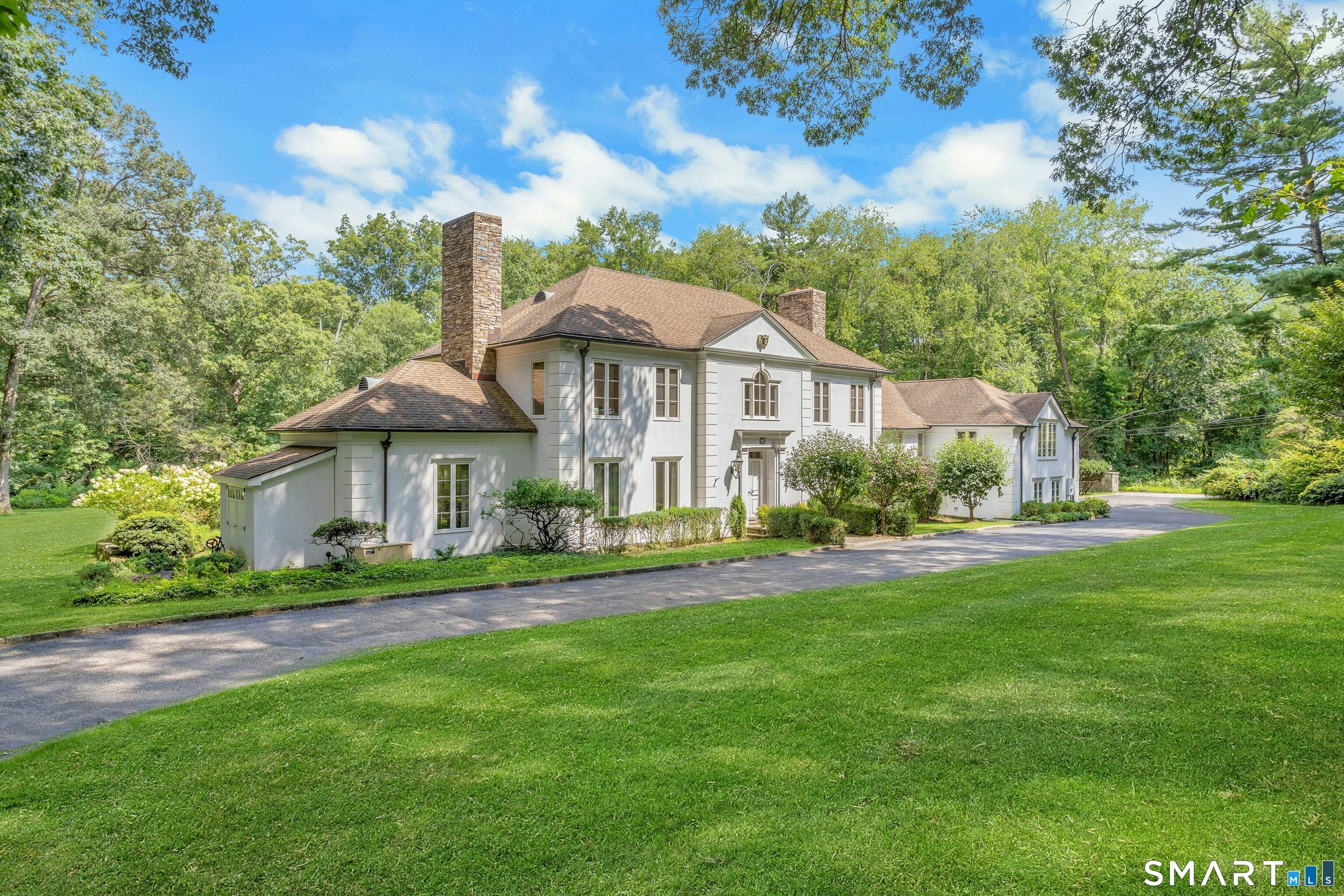 700 Hollow Tree Ridge Road
