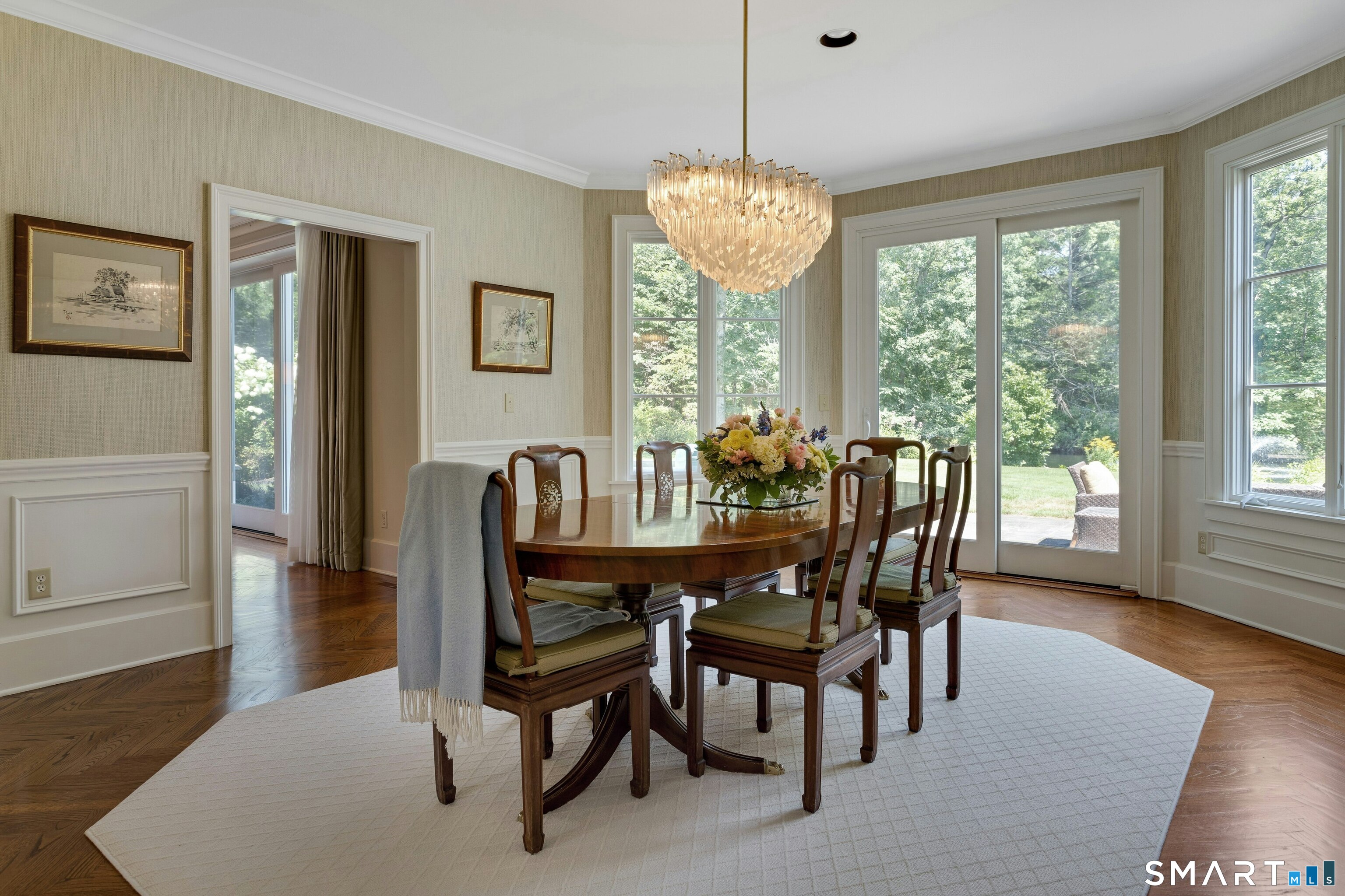 700 Hollow Tree Ridge Road