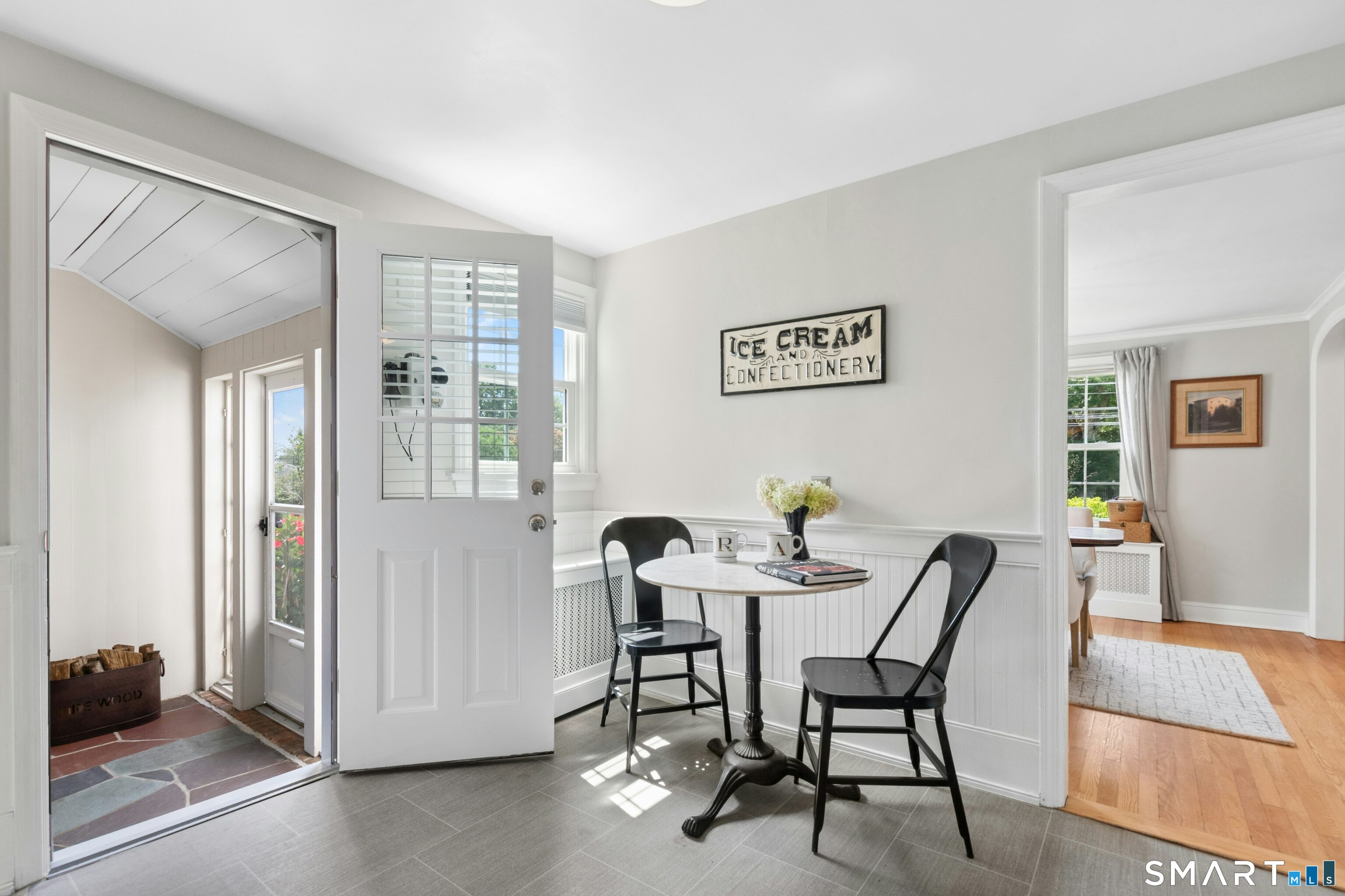 122 Strawberry Hill Avenue