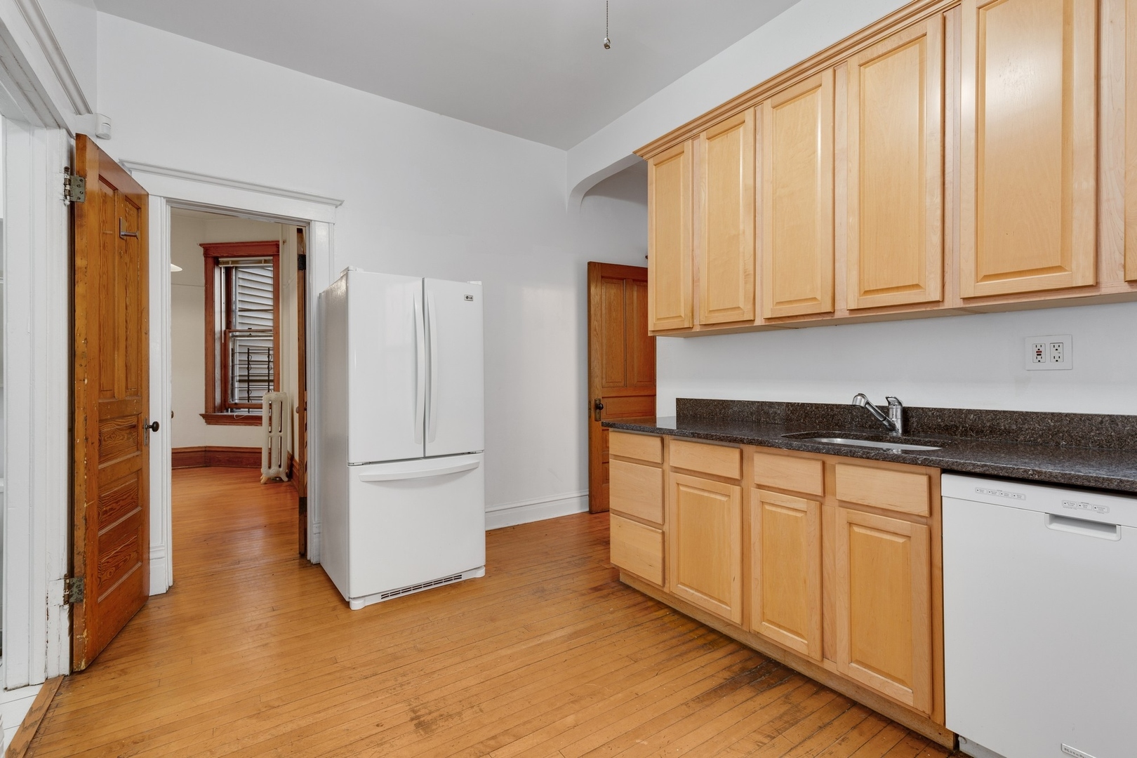 2113 W Concord Place Unit: 2