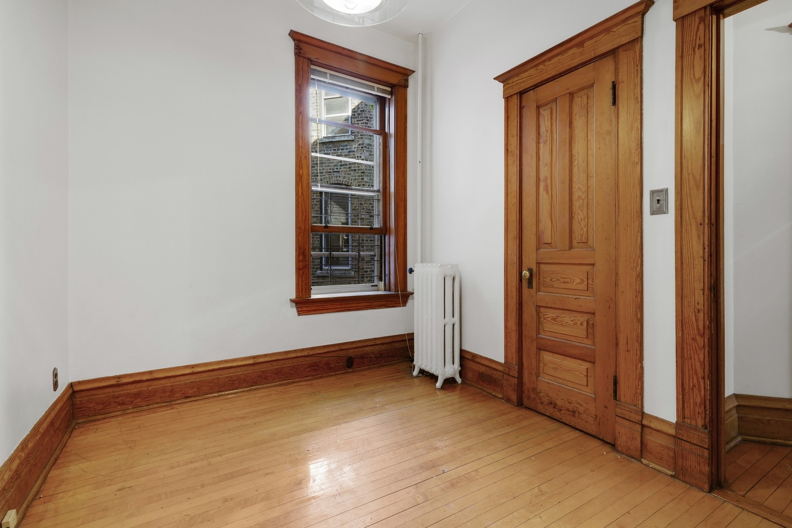 2113 W Concord Place Unit: 2