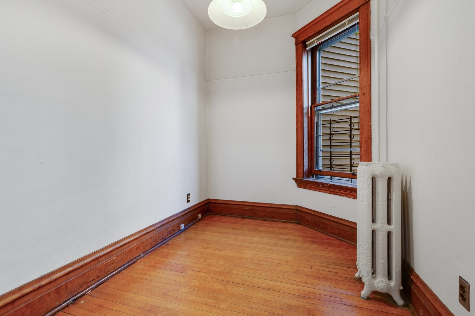 2113 W Concord Place Unit: 2