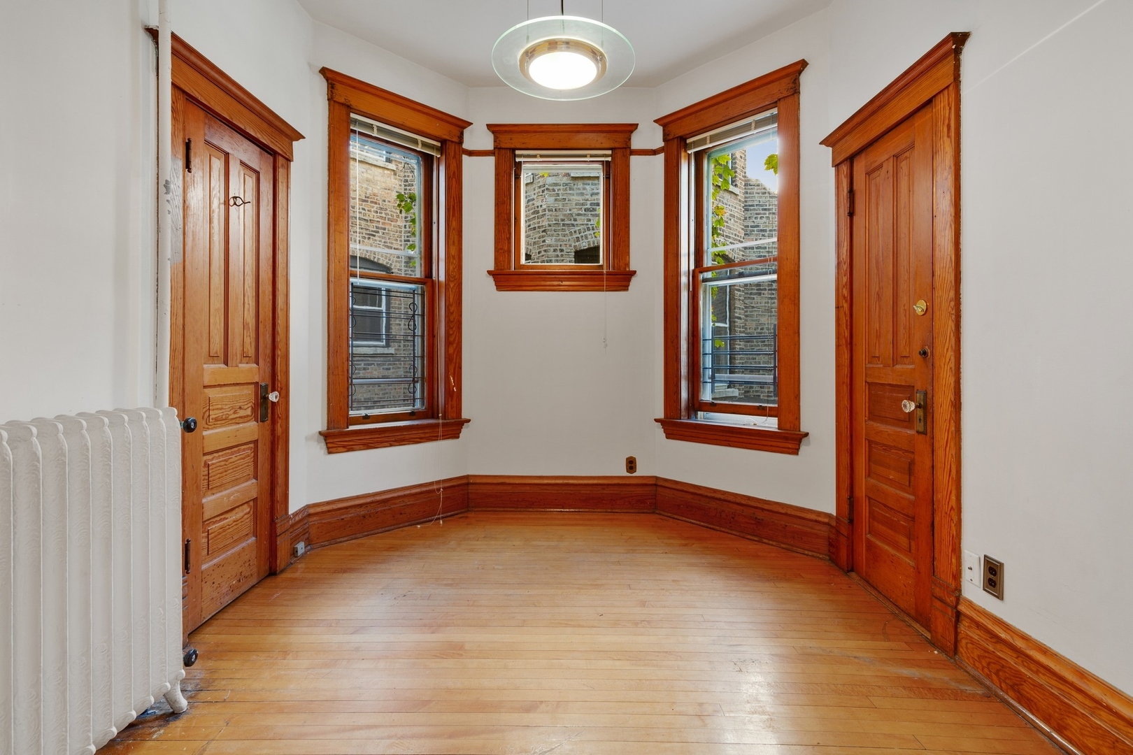2113 W Concord Place Unit: 2