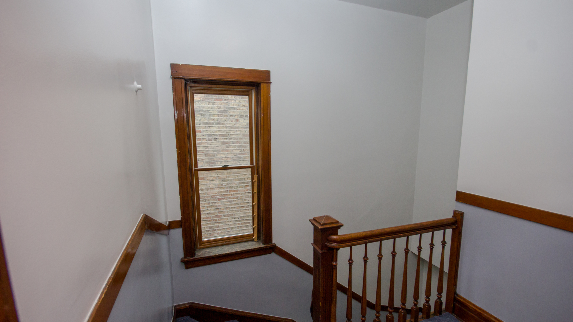 1301 W Addison Street Unit: 2