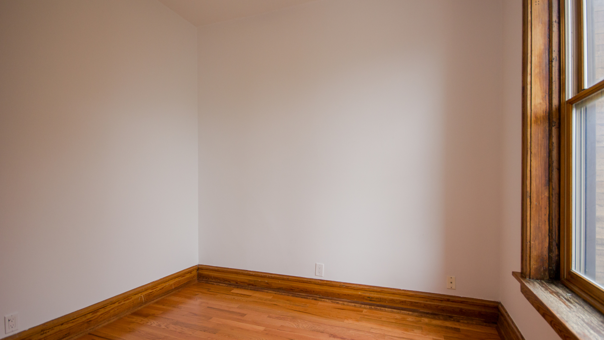1301 W Addison Street Unit: 2