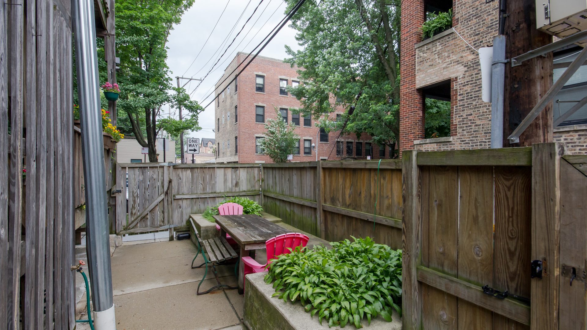 1301 W Addison Street Unit: 2