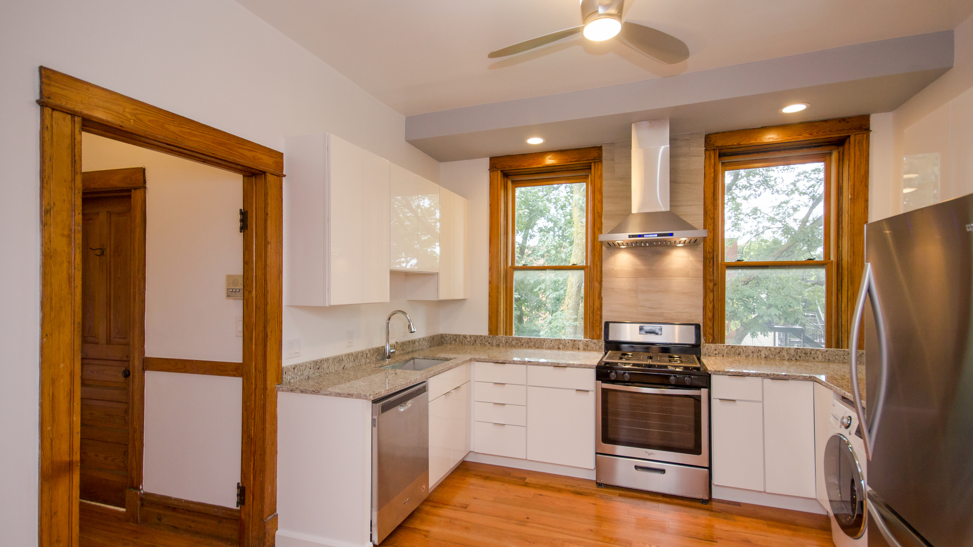 1301 W Addison Street Unit: 2