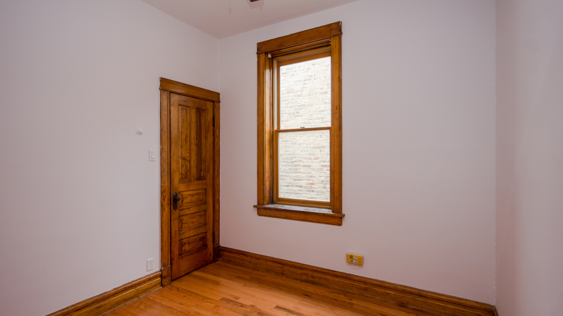 1301 W Addison Street Unit: 2