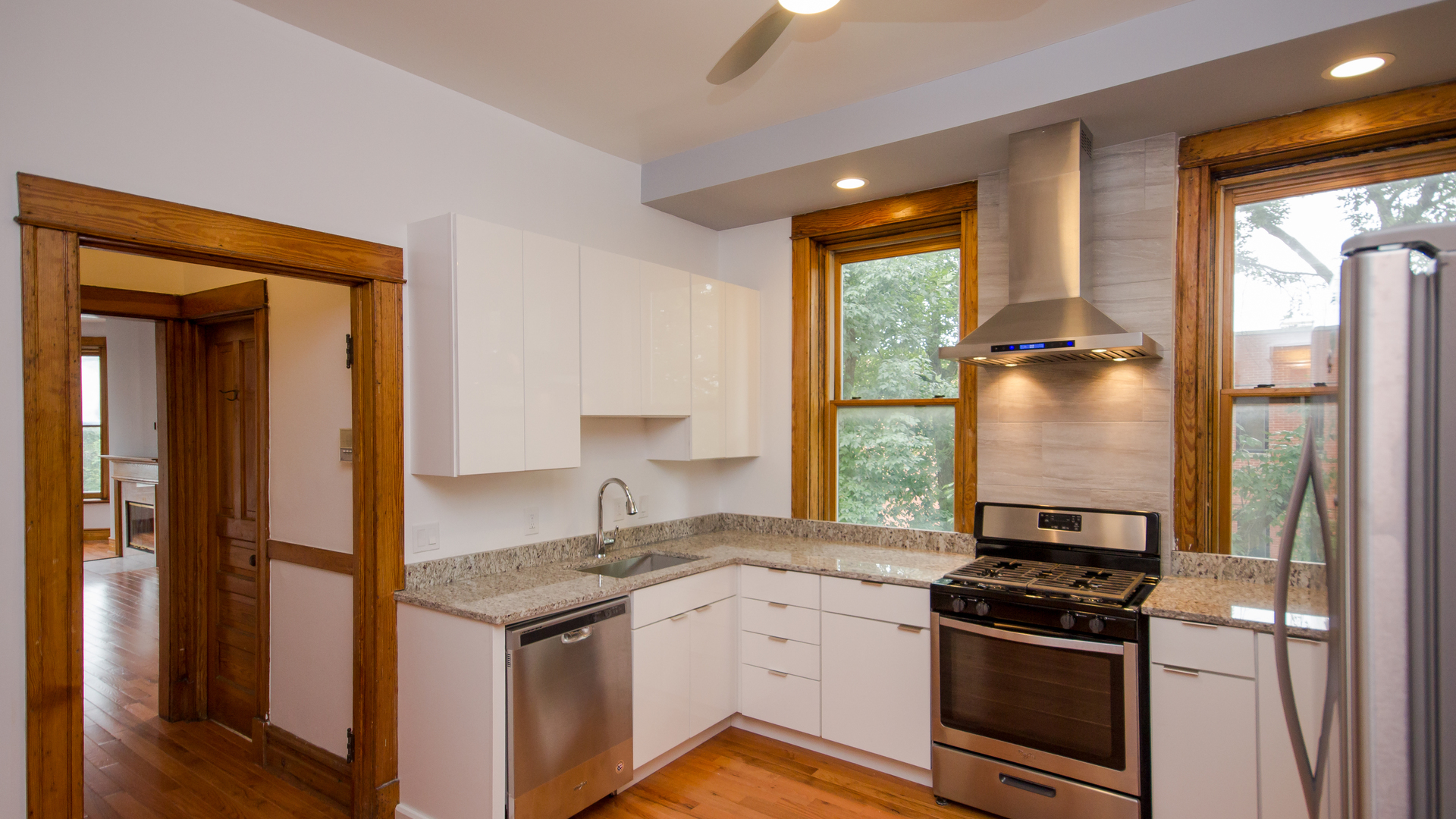 1301 W Addison Street Unit: 2