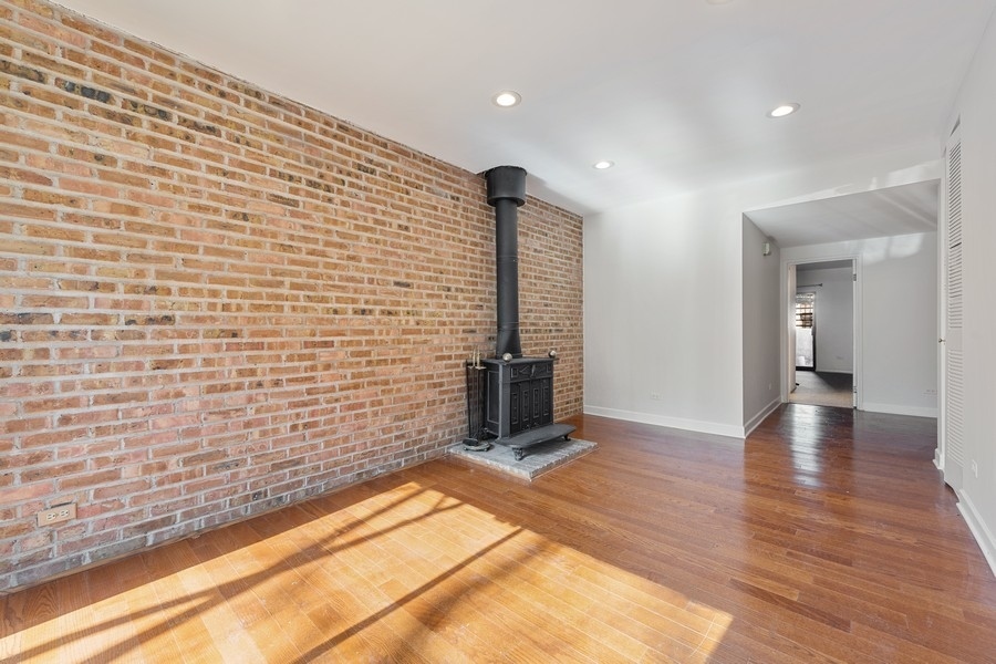 328 W Concord Place Unit: 1