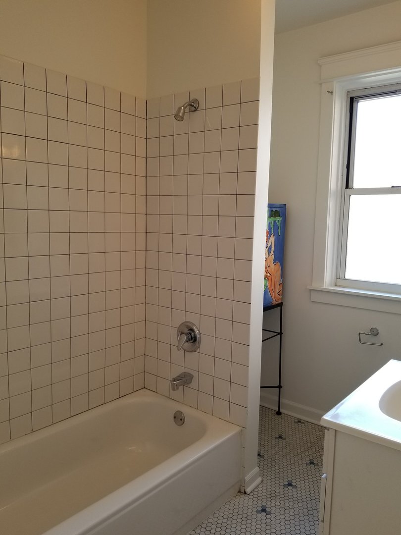 2713 W GIDDINGS Street Unit: 2