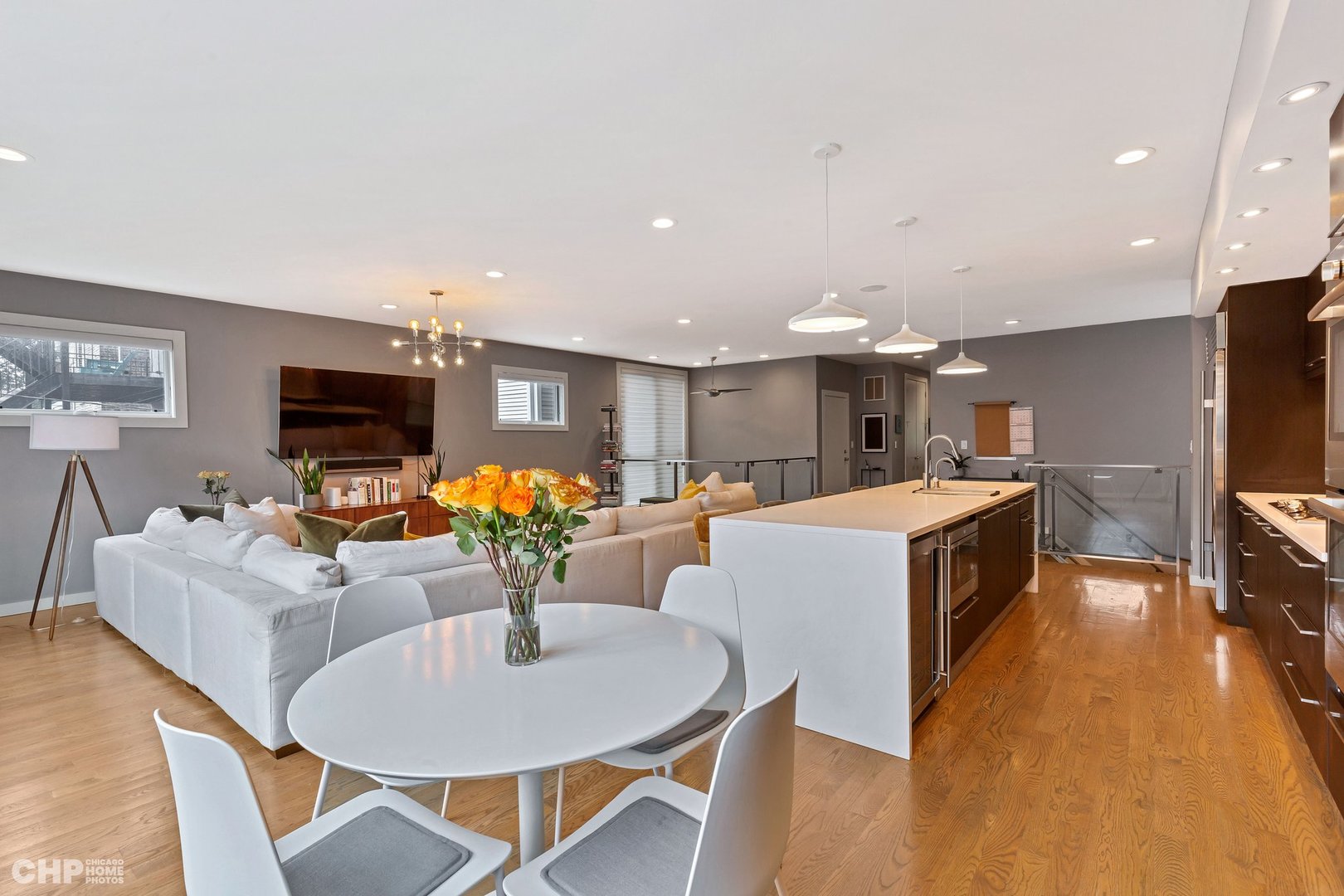 2221 N Leavitt Street Unit: 1
