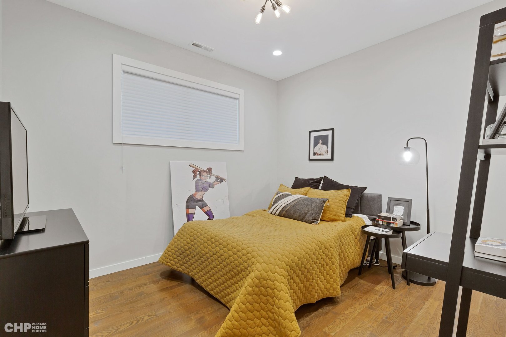 2221 N Leavitt Street Unit: 1