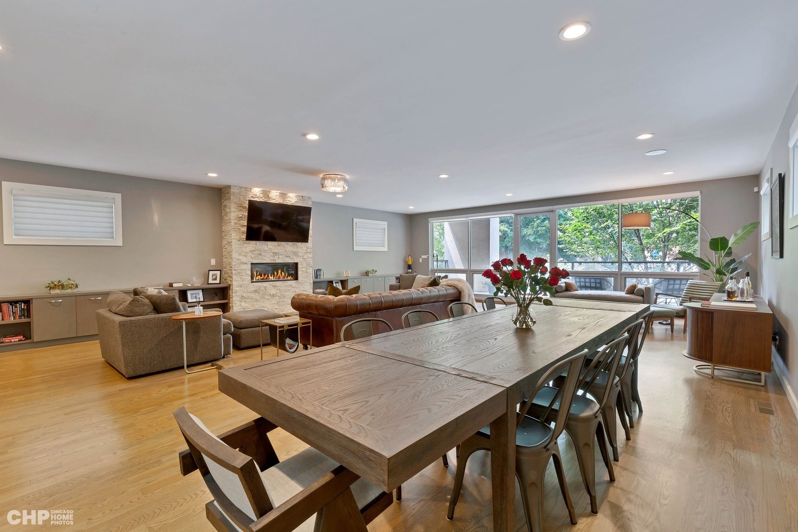 2221 N Leavitt Street Unit: 1