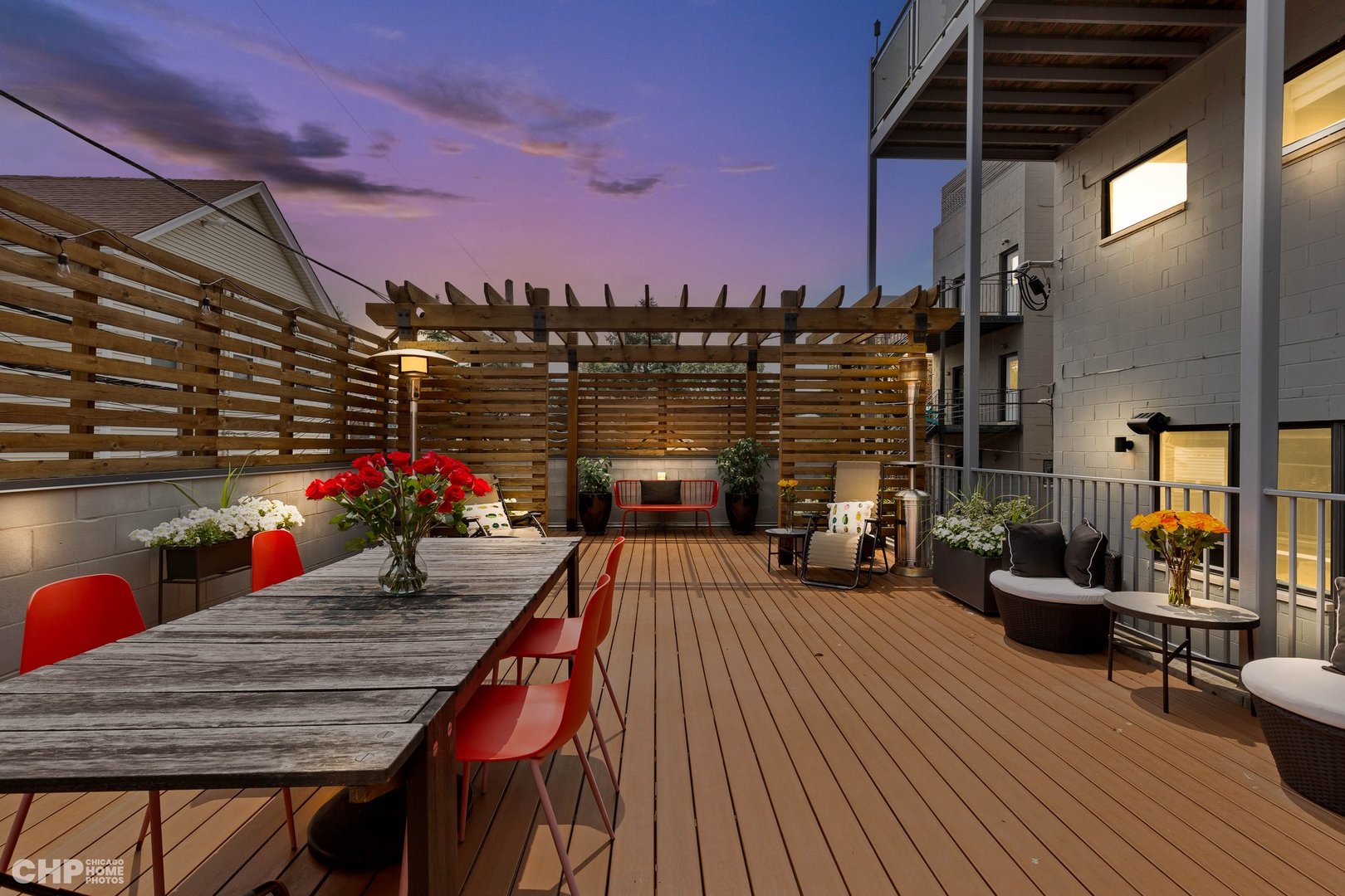 2221 N Leavitt Street Unit: 1