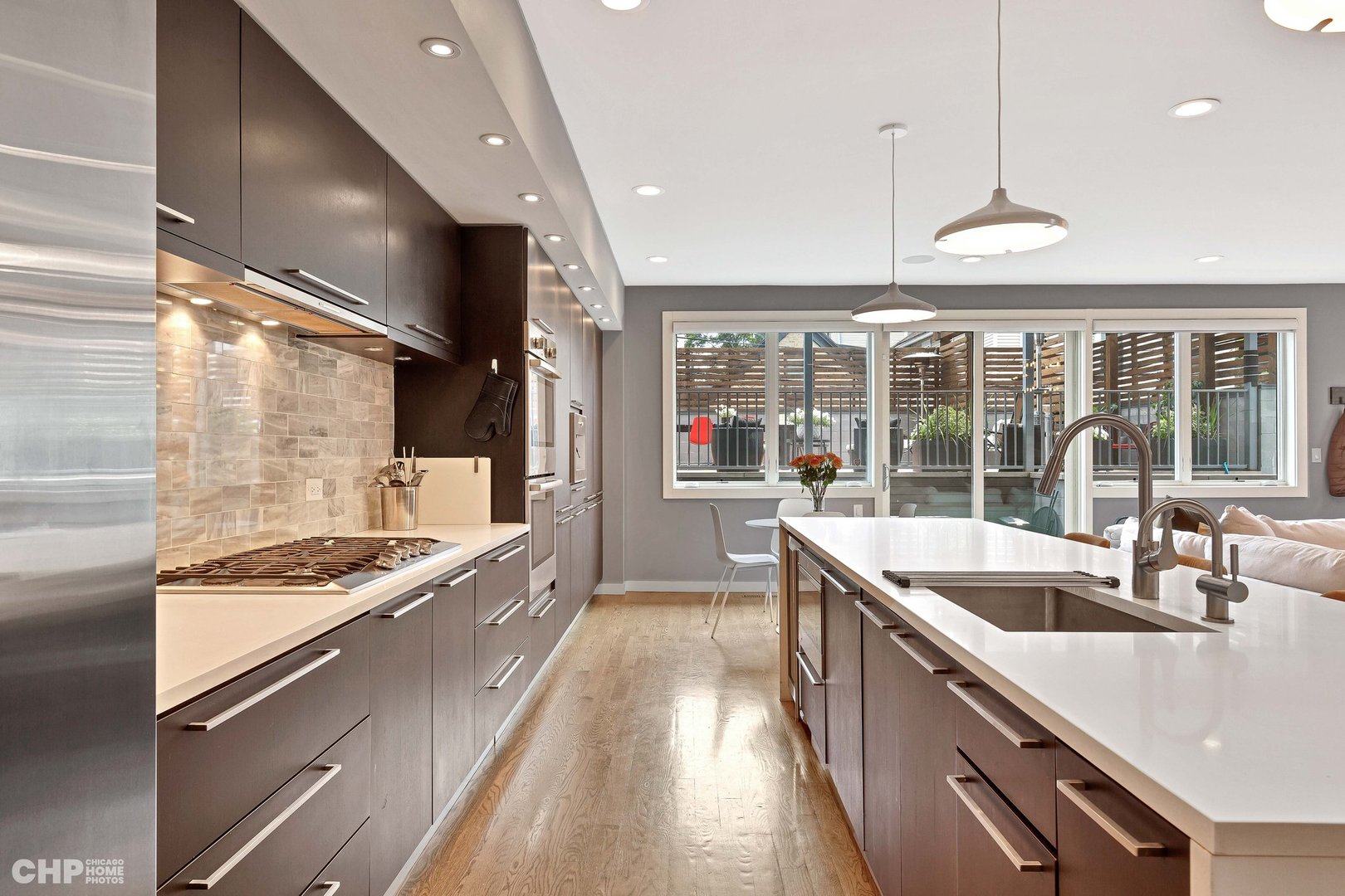 2221 N Leavitt Street Unit: 1