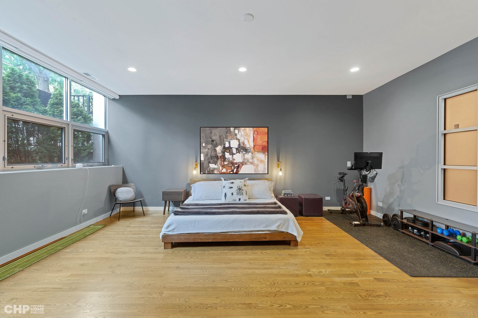 2221 N Leavitt Street Unit: 1