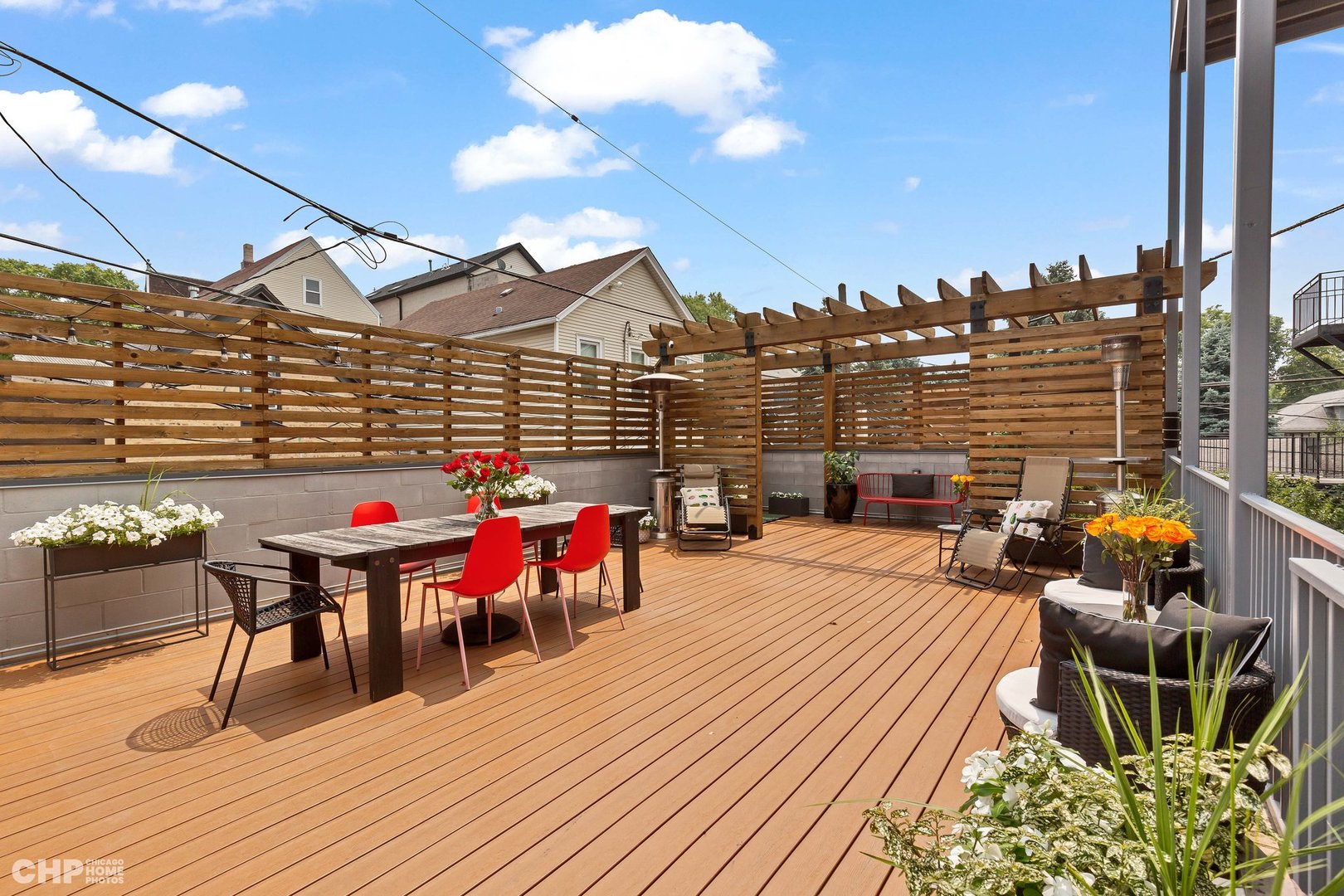 2221 N Leavitt Street Unit: 1