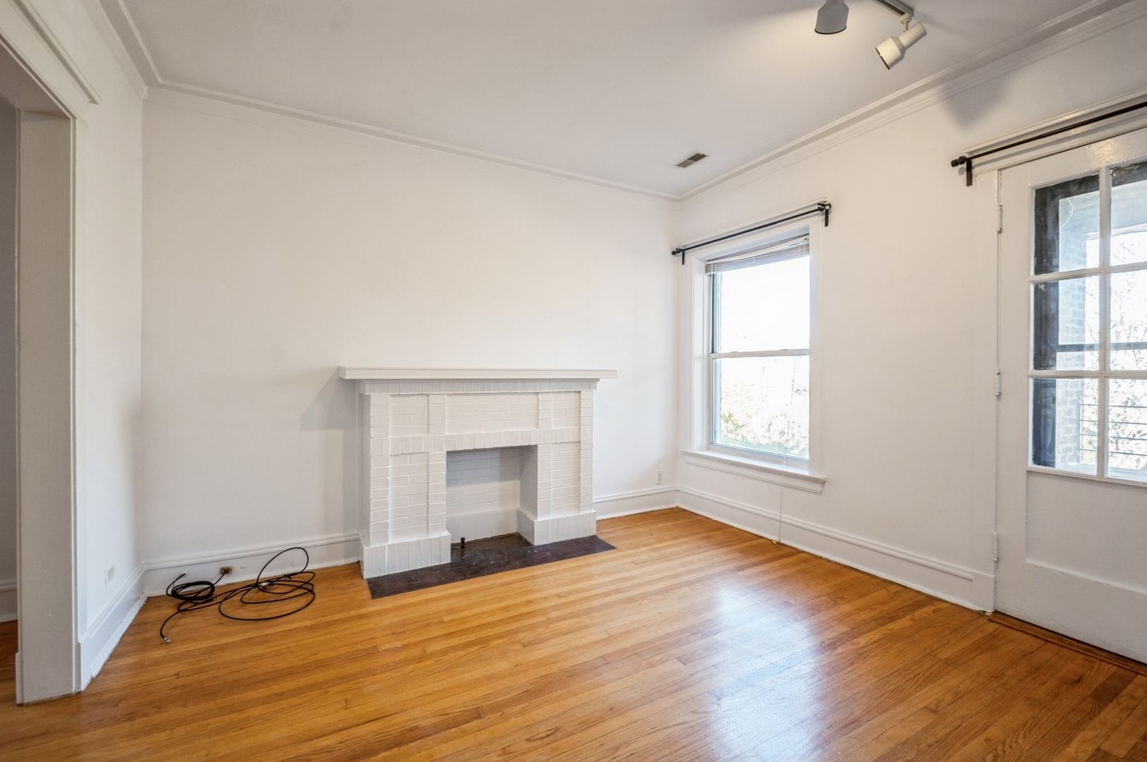 2715 W Giddings Street Unit: 2