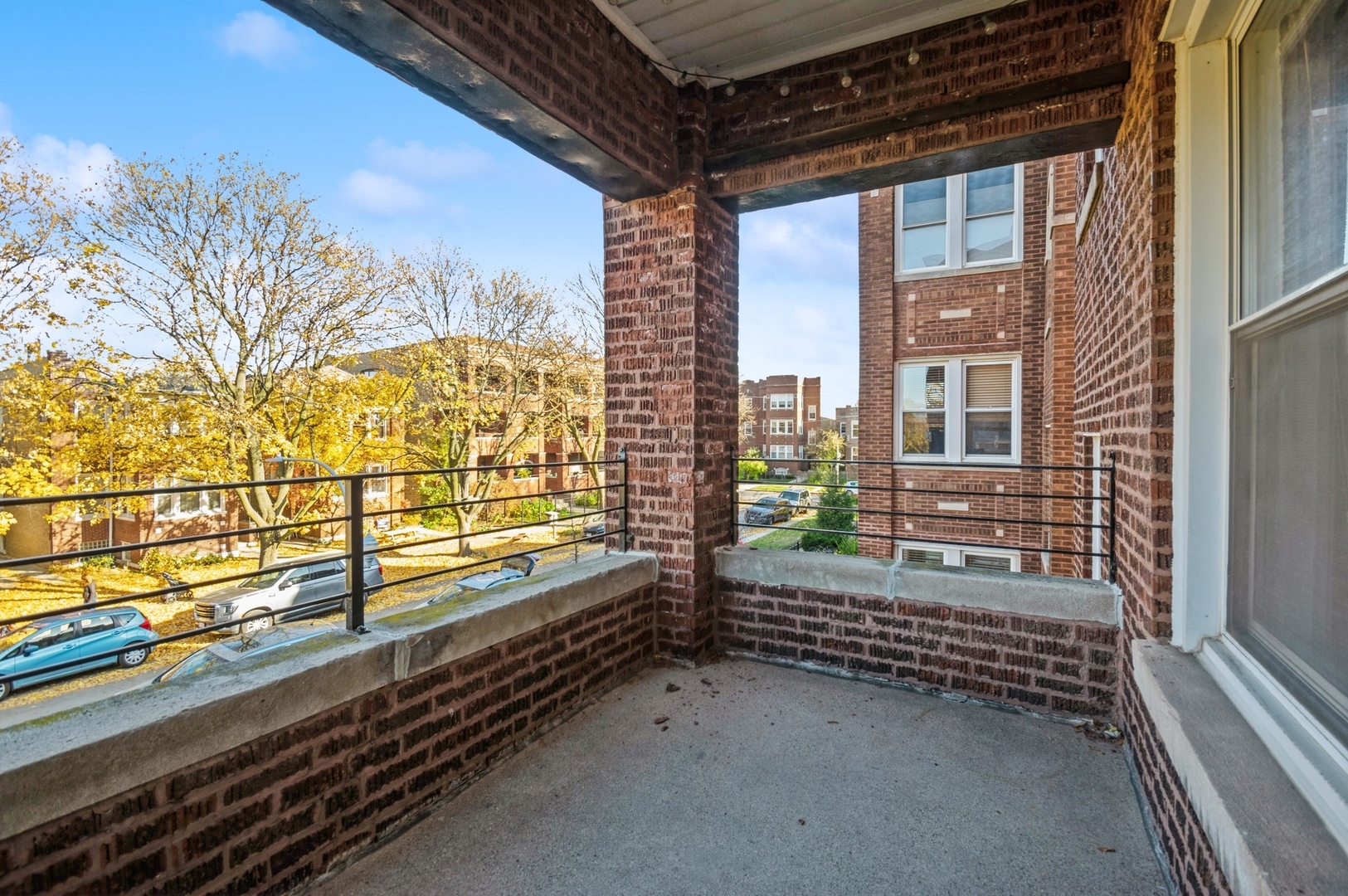 2715 W Giddings Street Unit: 2