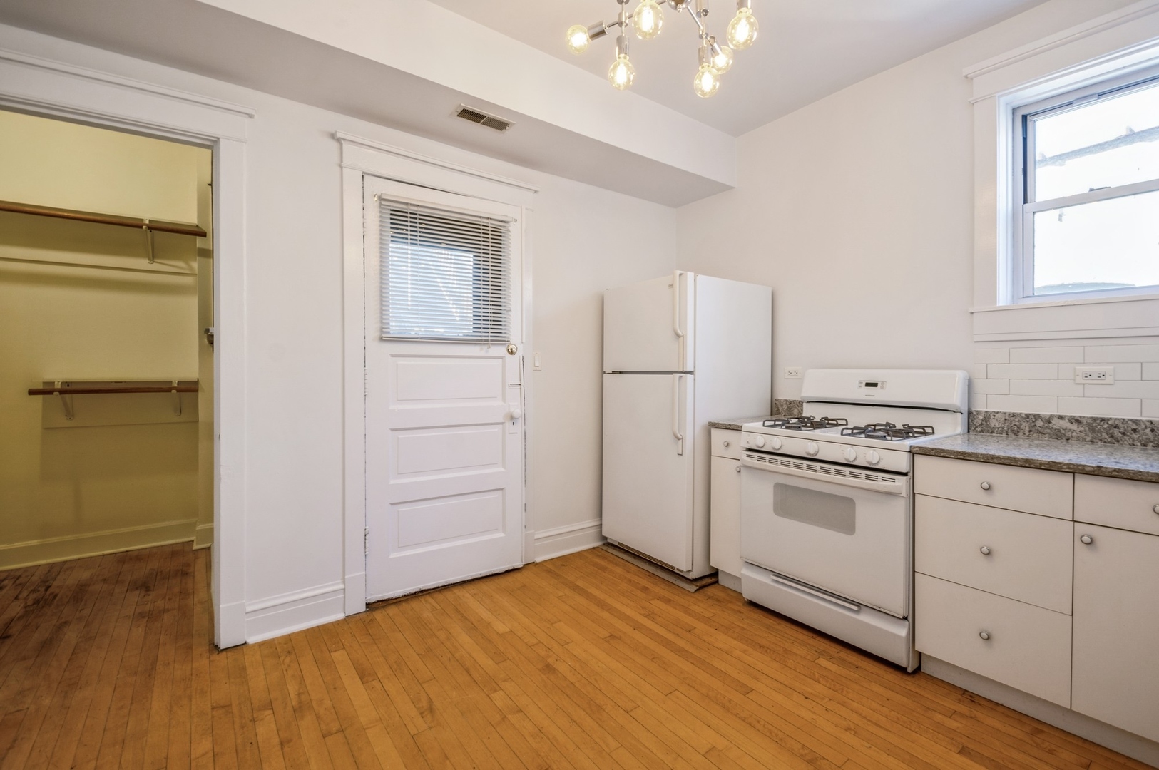 2715 W Giddings Street Unit: 2
