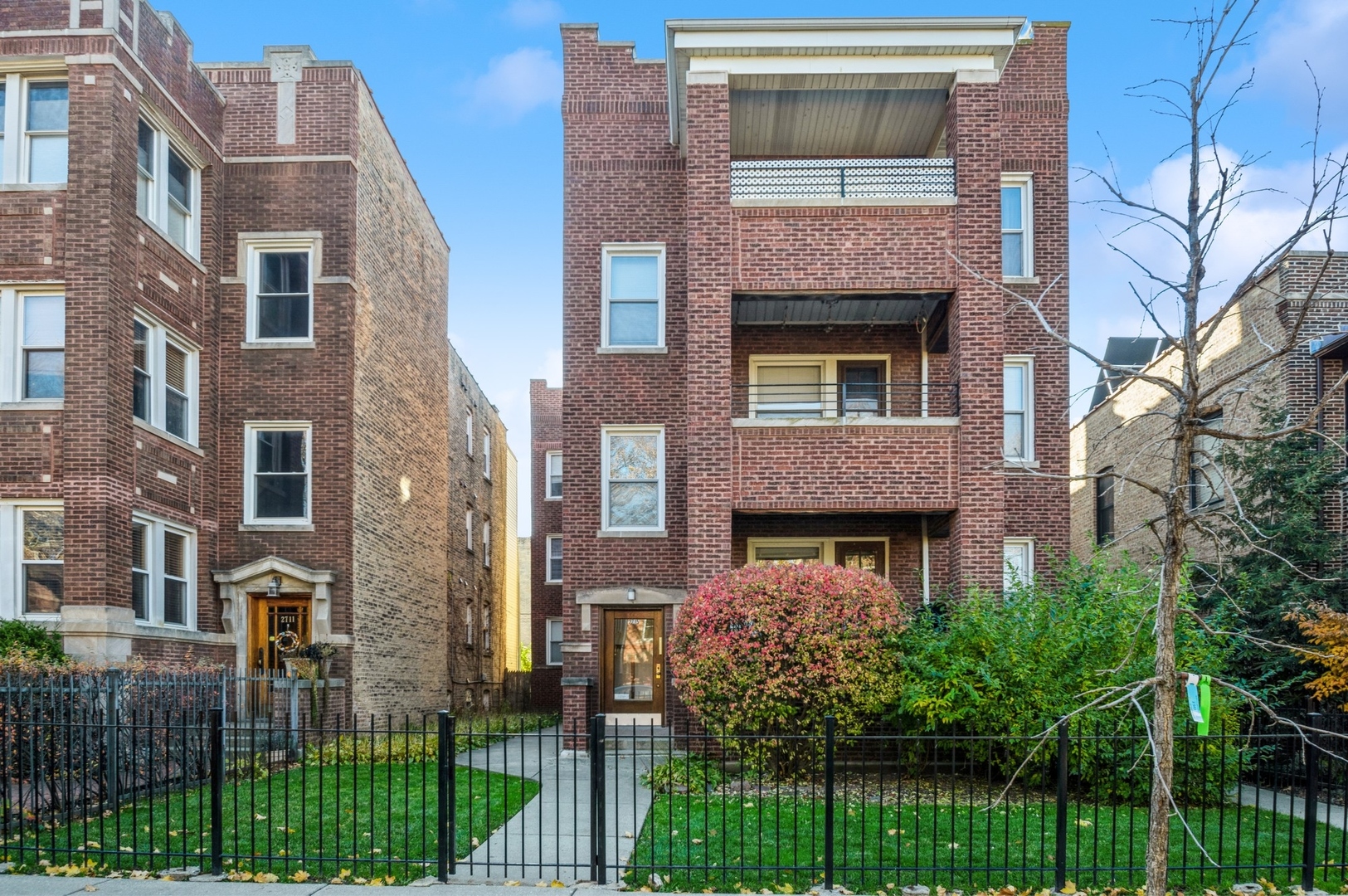 2715 W Giddings Street Unit: 2