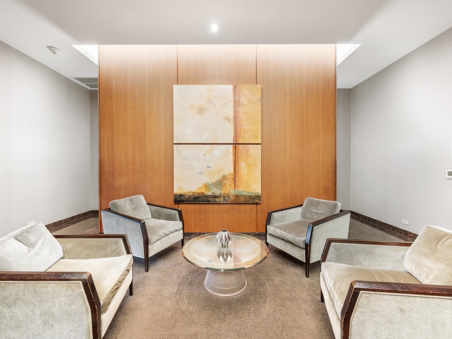 4170 N Marine Drive Unit: 13B