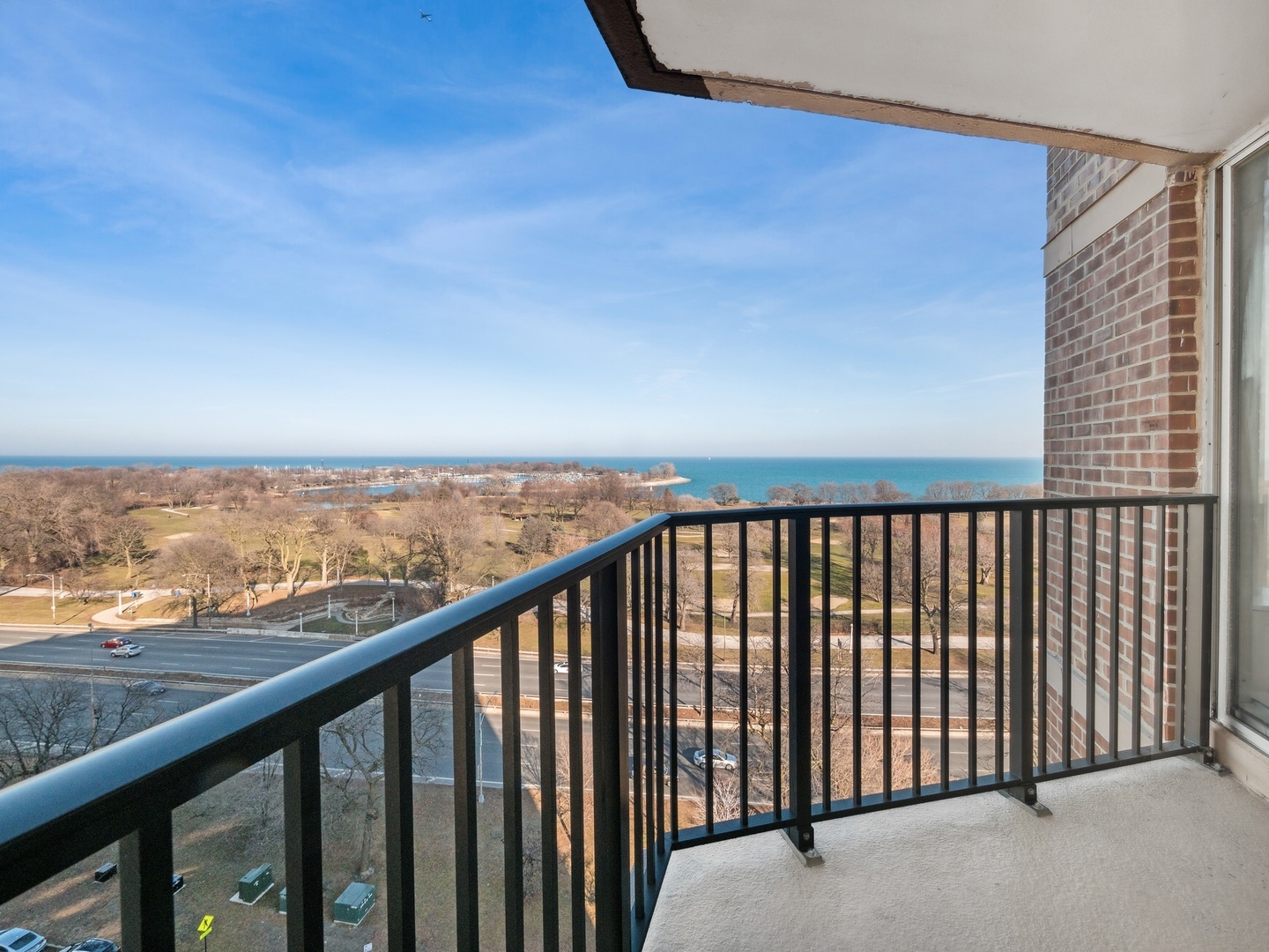 4170 N Marine Drive Unit: 13B