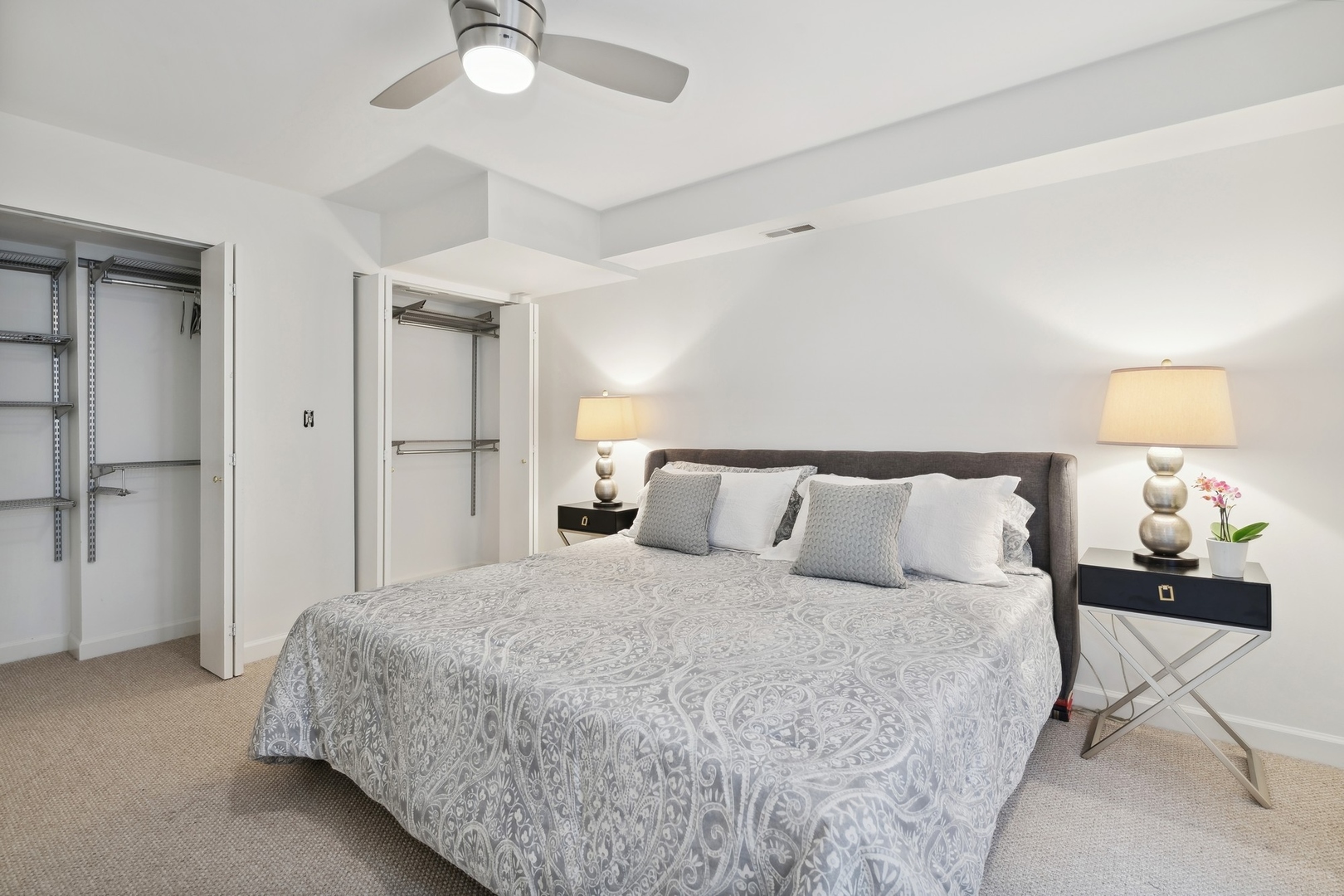 2319 N Hamilton Avenue Unit: 4