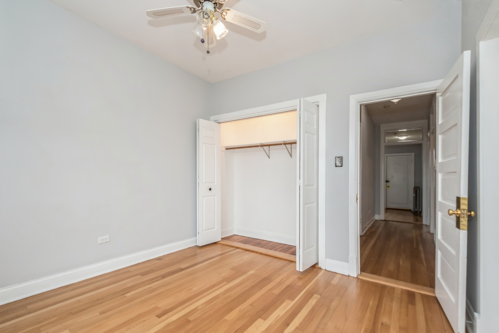 745 W Wellington Avenue Unit: 2
