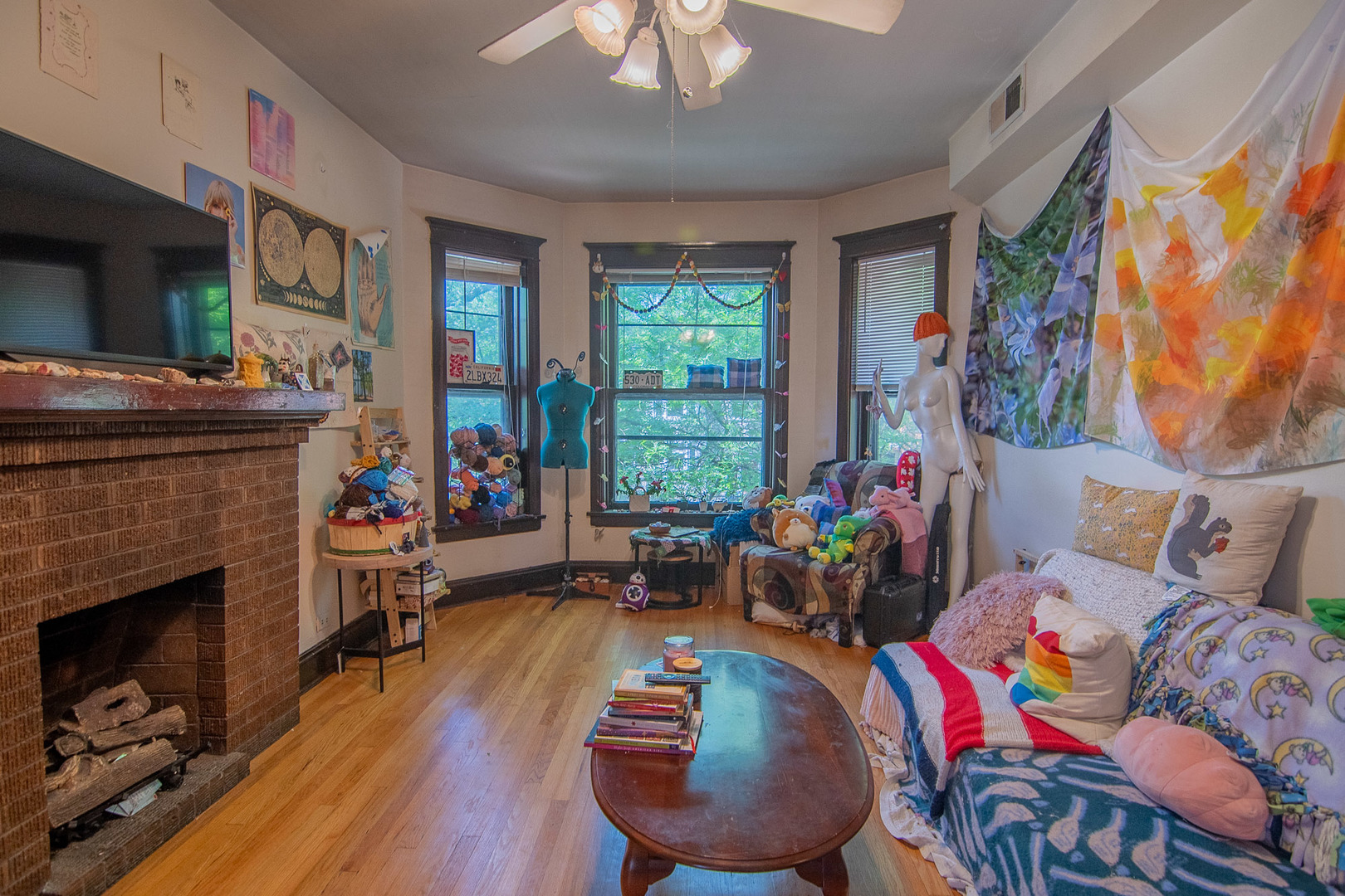3111 N Racine Avenue Unit: 2F