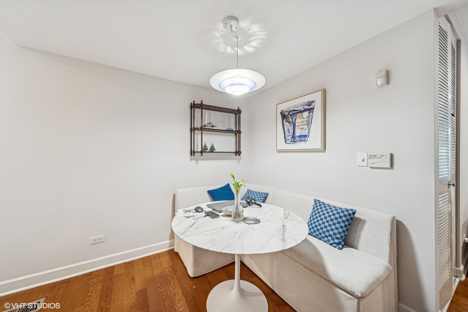 328 W Concord Place