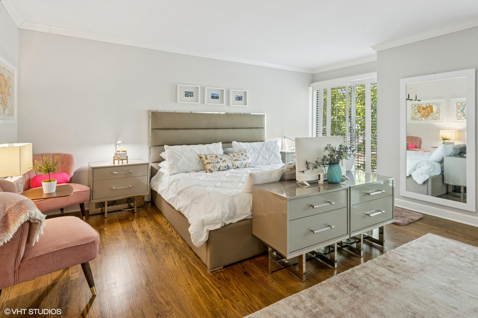 328 W Concord Place