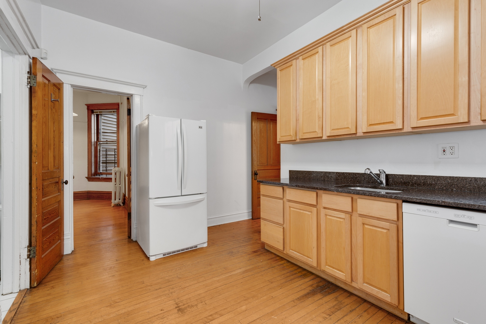 2113 W Concord Place