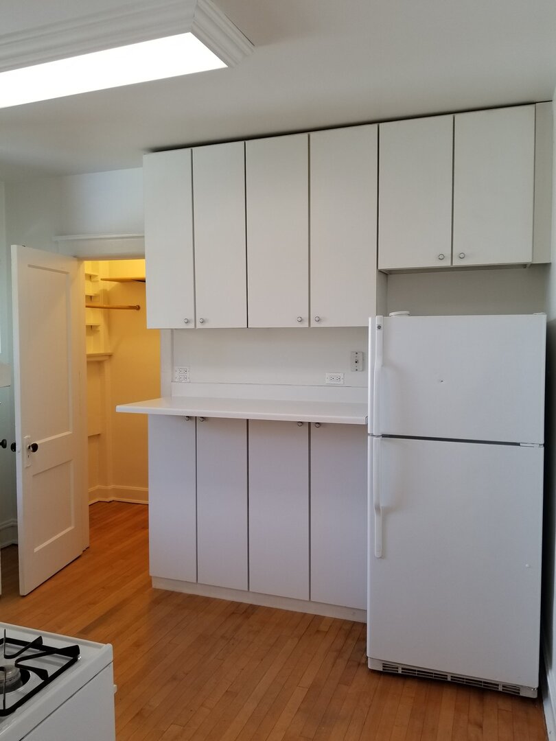 2713 W GIDDINGS Street Unit: 3R