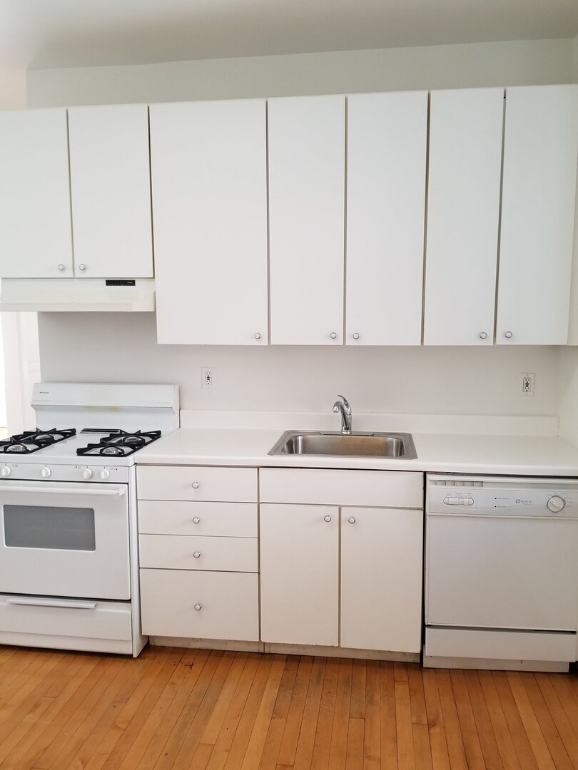 2713 W GIDDINGS Street Unit: 3R