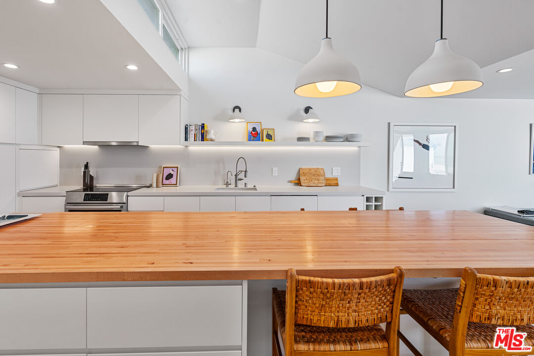 6 Northstar St Unit: 305