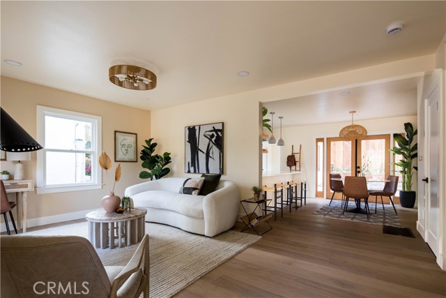929 Sanborn AVE